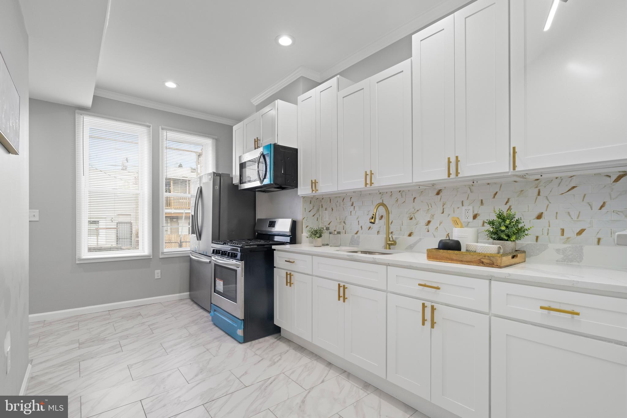 MILTON-MONTFORD - Residential