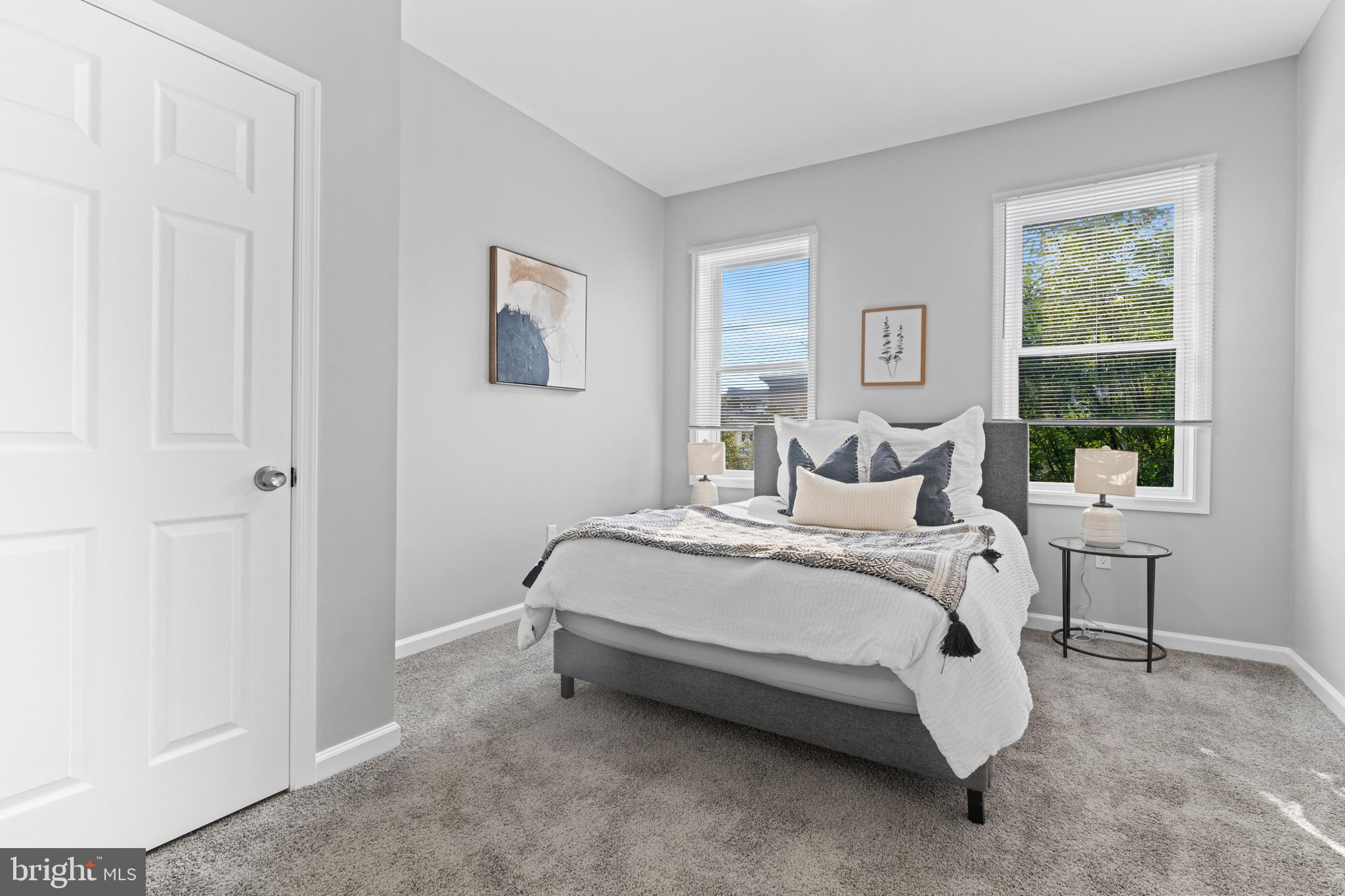 MILTON-MONTFORD - Residential