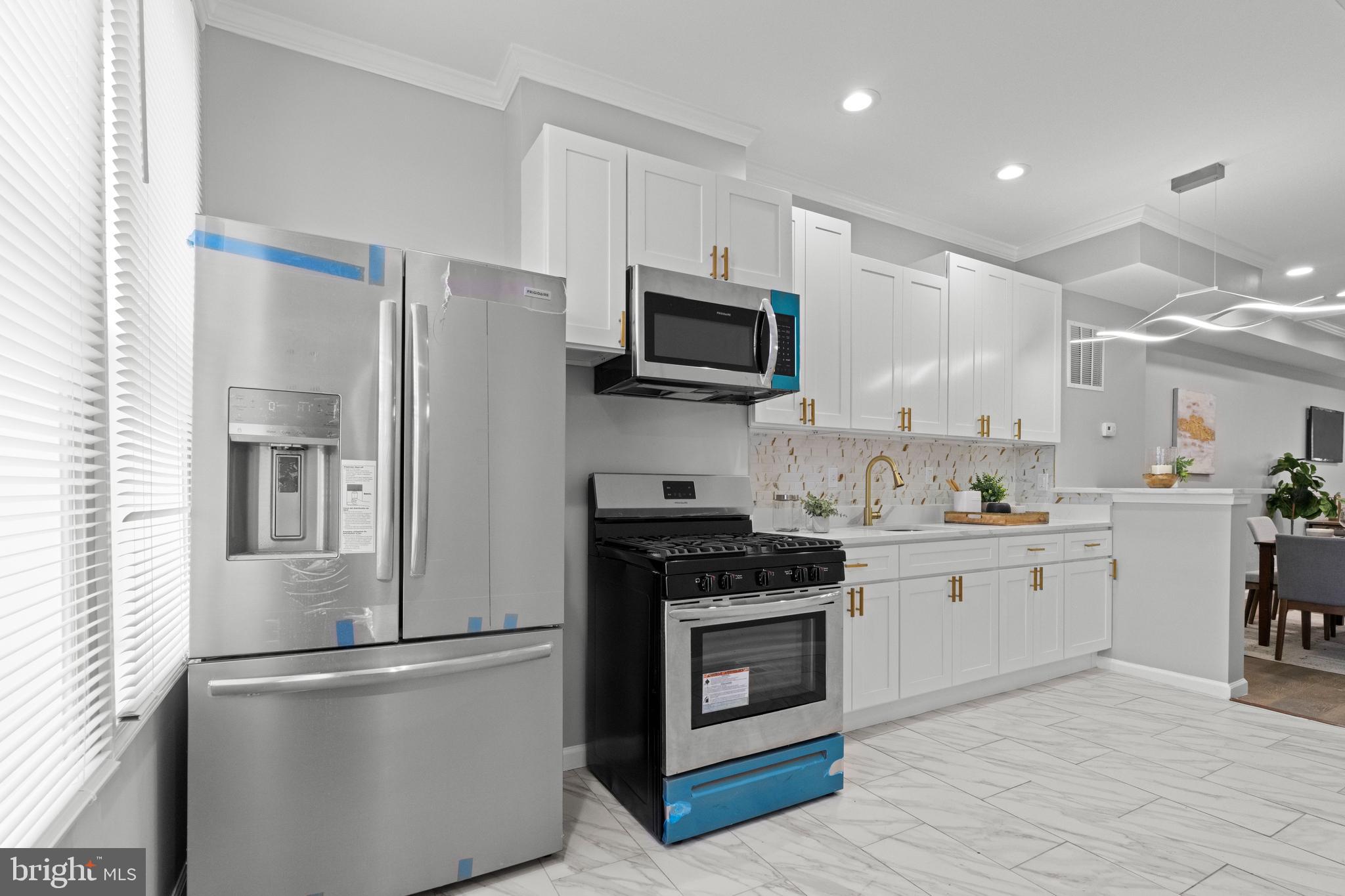 MILTON-MONTFORD - Residential