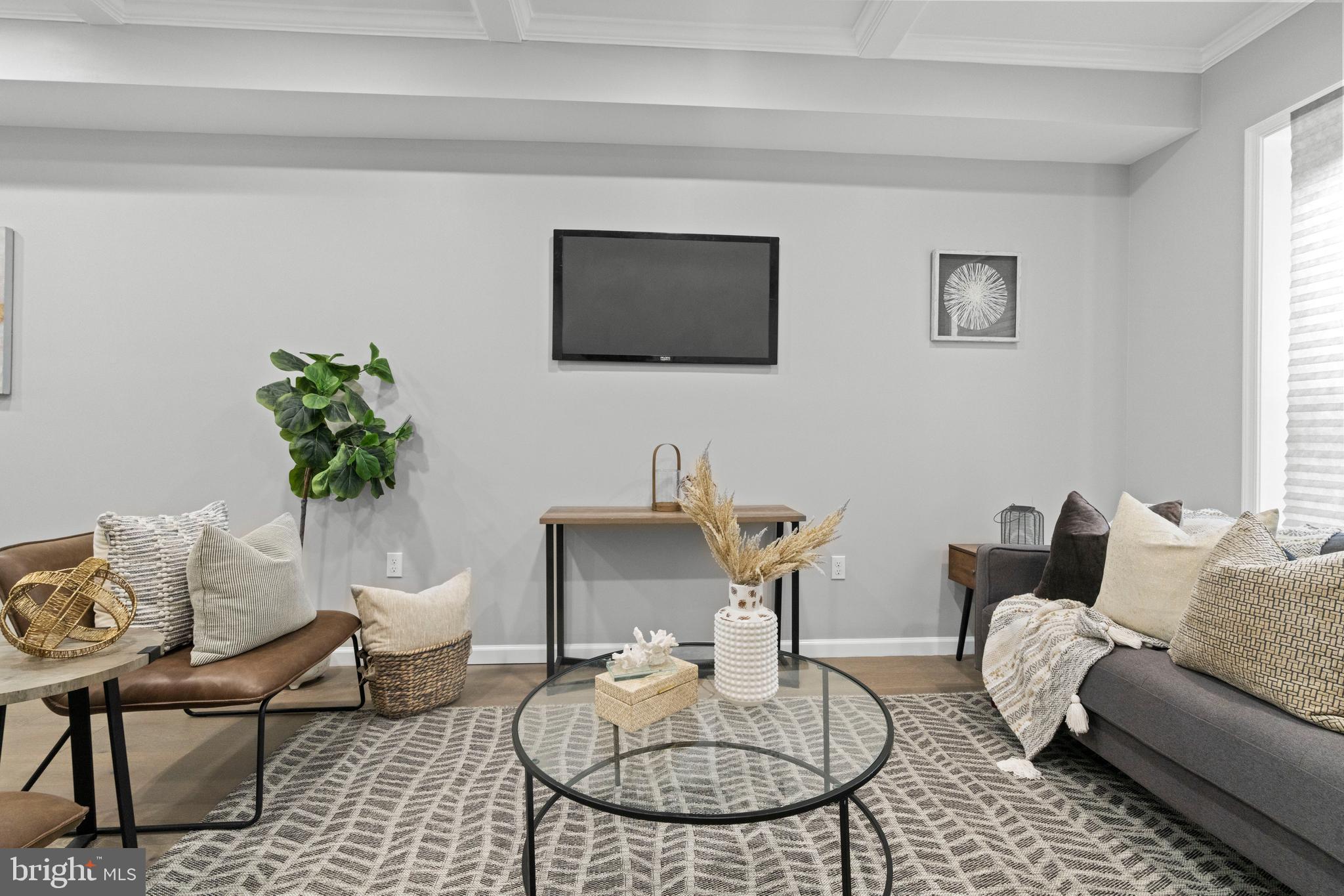 MILTON-MONTFORD - Residential