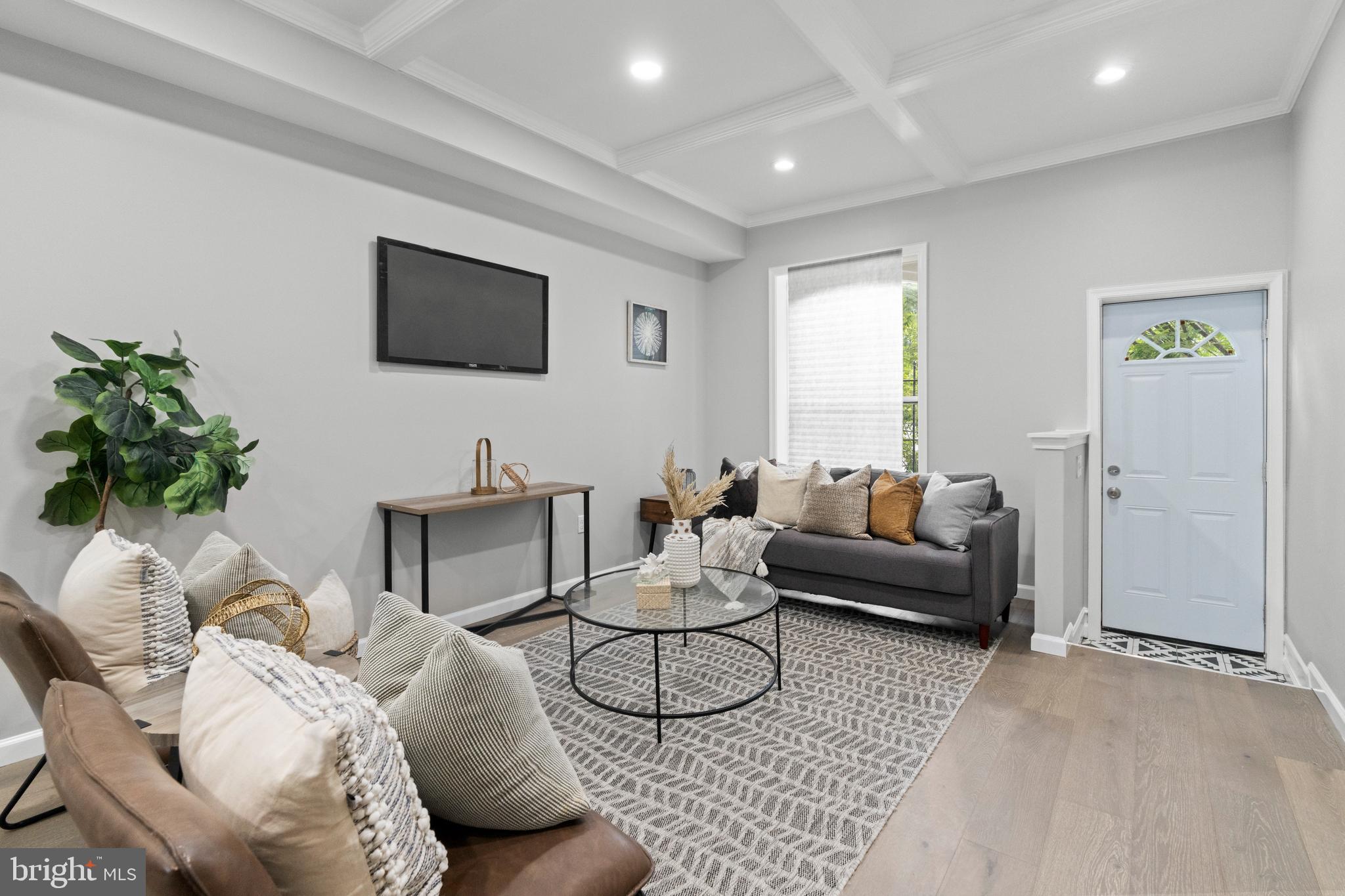 MILTON-MONTFORD - Residential