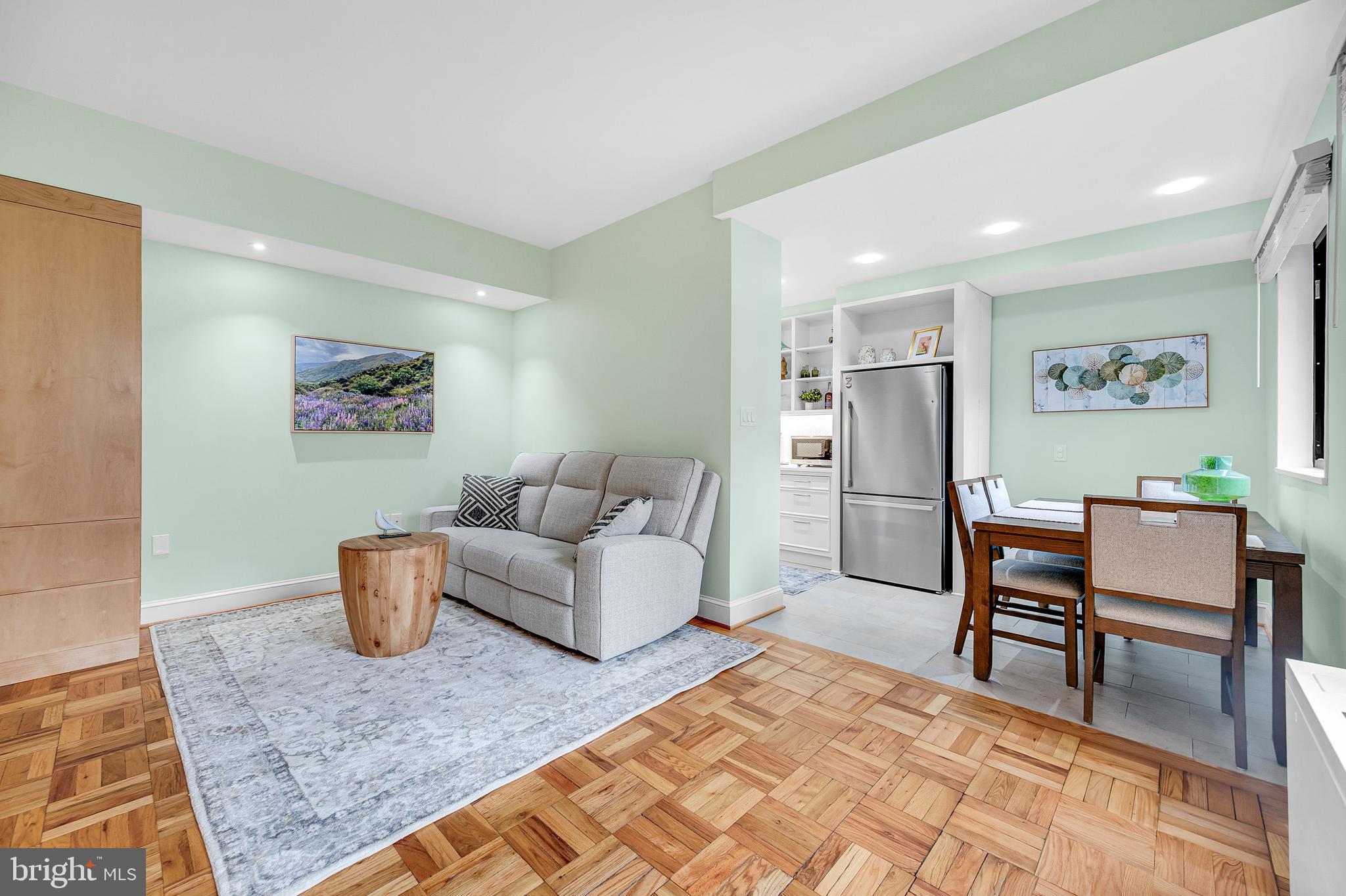 5112 MACARTHUR BOULEVARD NW 2