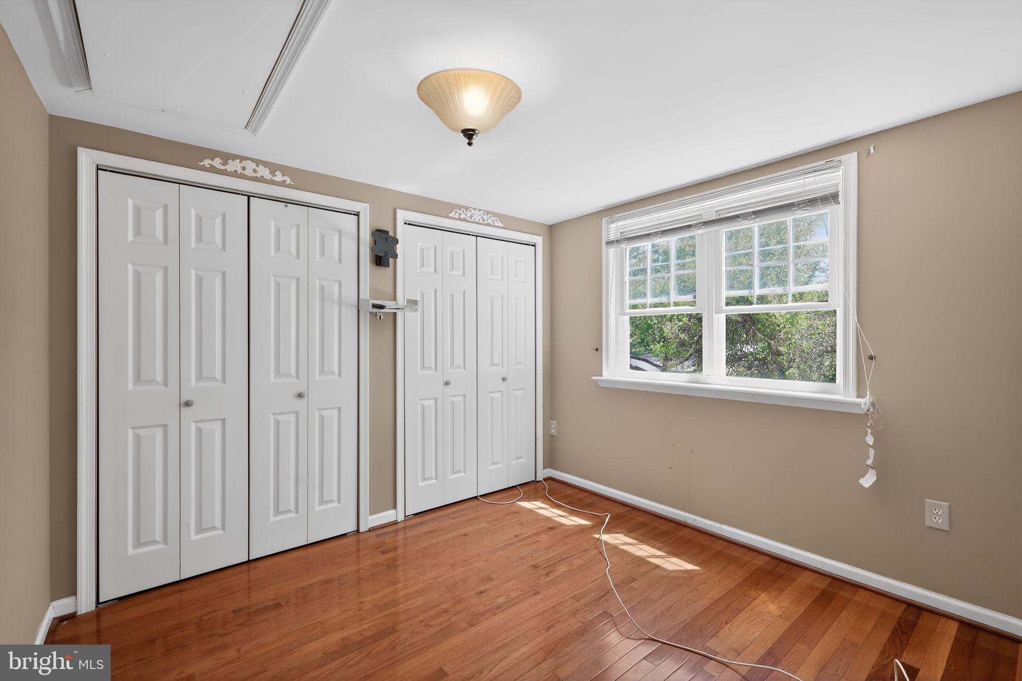 ROLLING ACRES - Residential