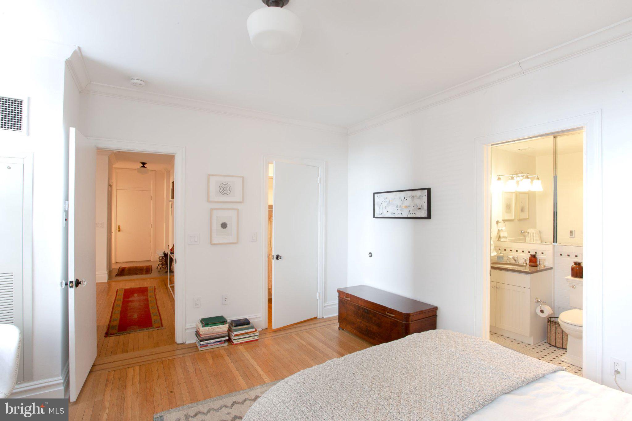 1520 SPRUCE STREET 28 302