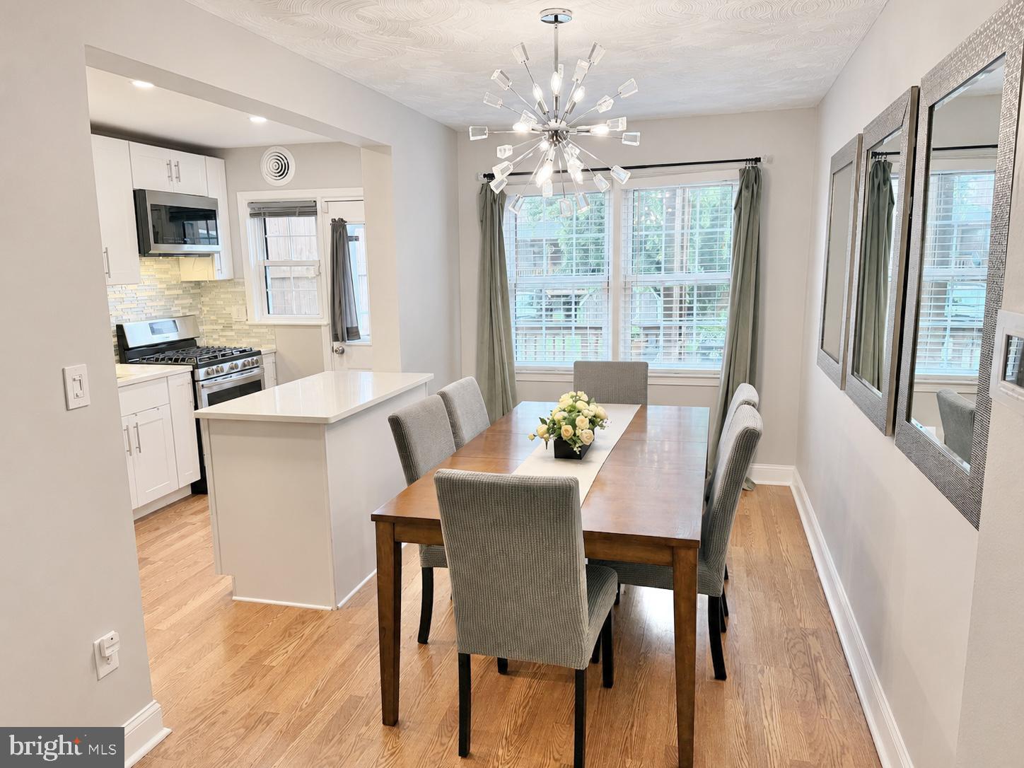 HAWTHORNE - Residential