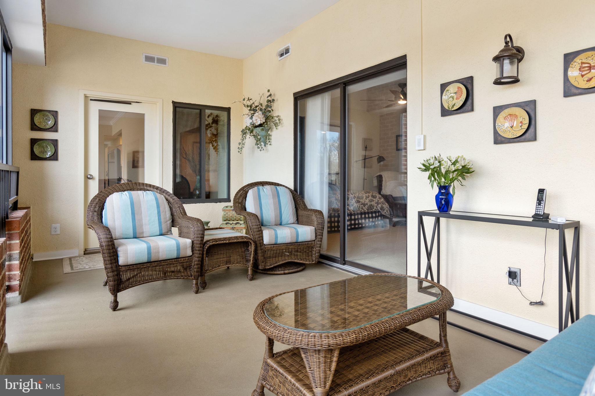 WATERFORD SQUARE - Residential