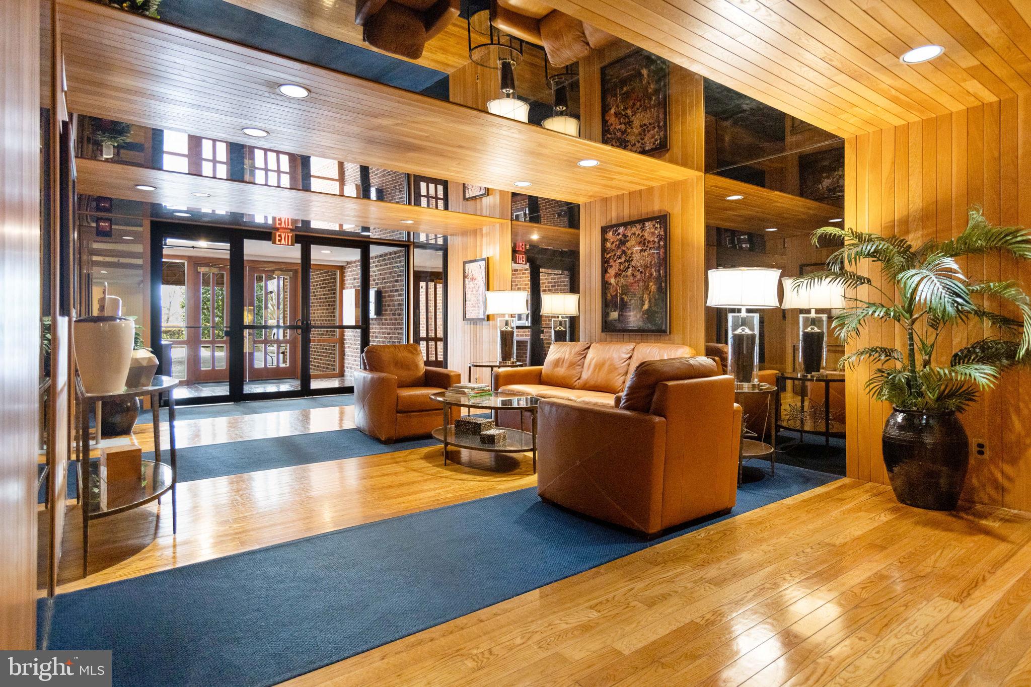 WATERFORD SQUARE - Residential