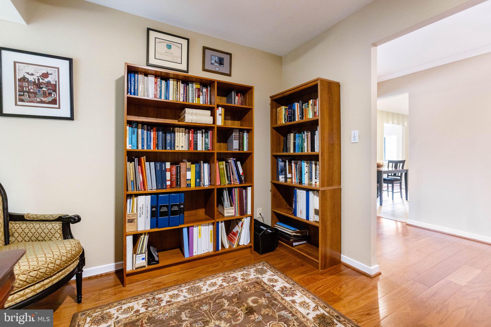 WATERFORD SQUARE - Residential