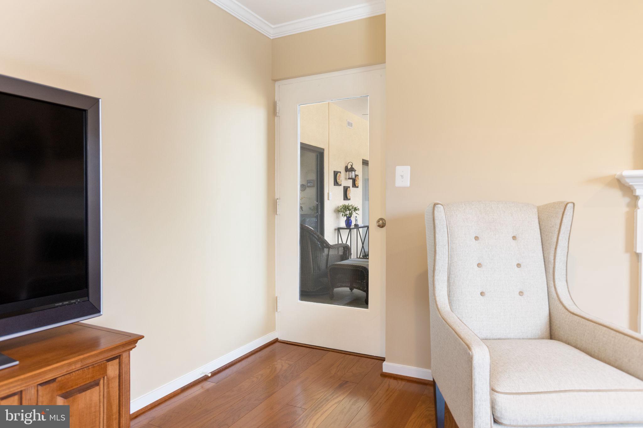 WATERFORD SQUARE - Residential