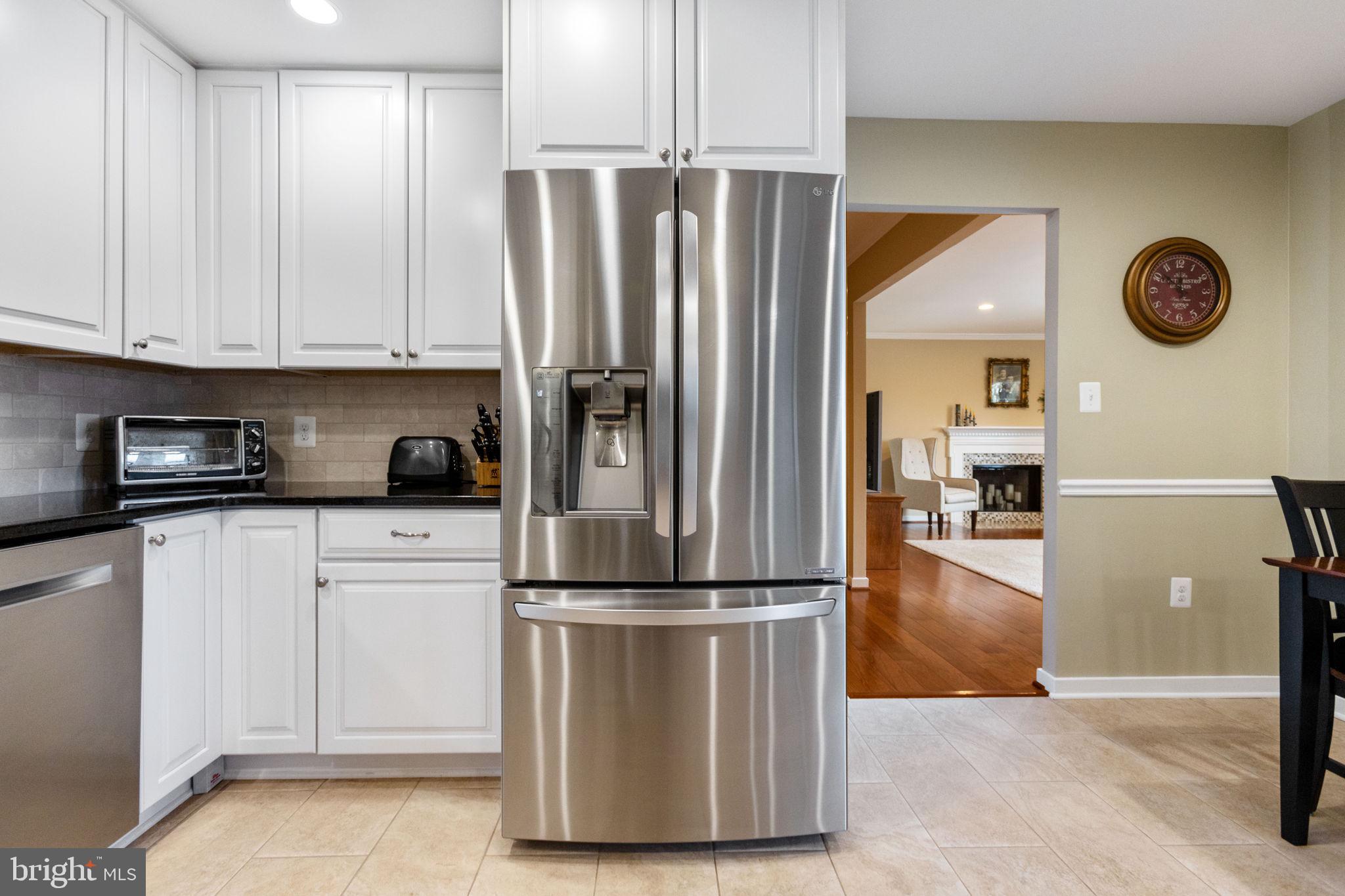 WATERFORD SQUARE - Residential