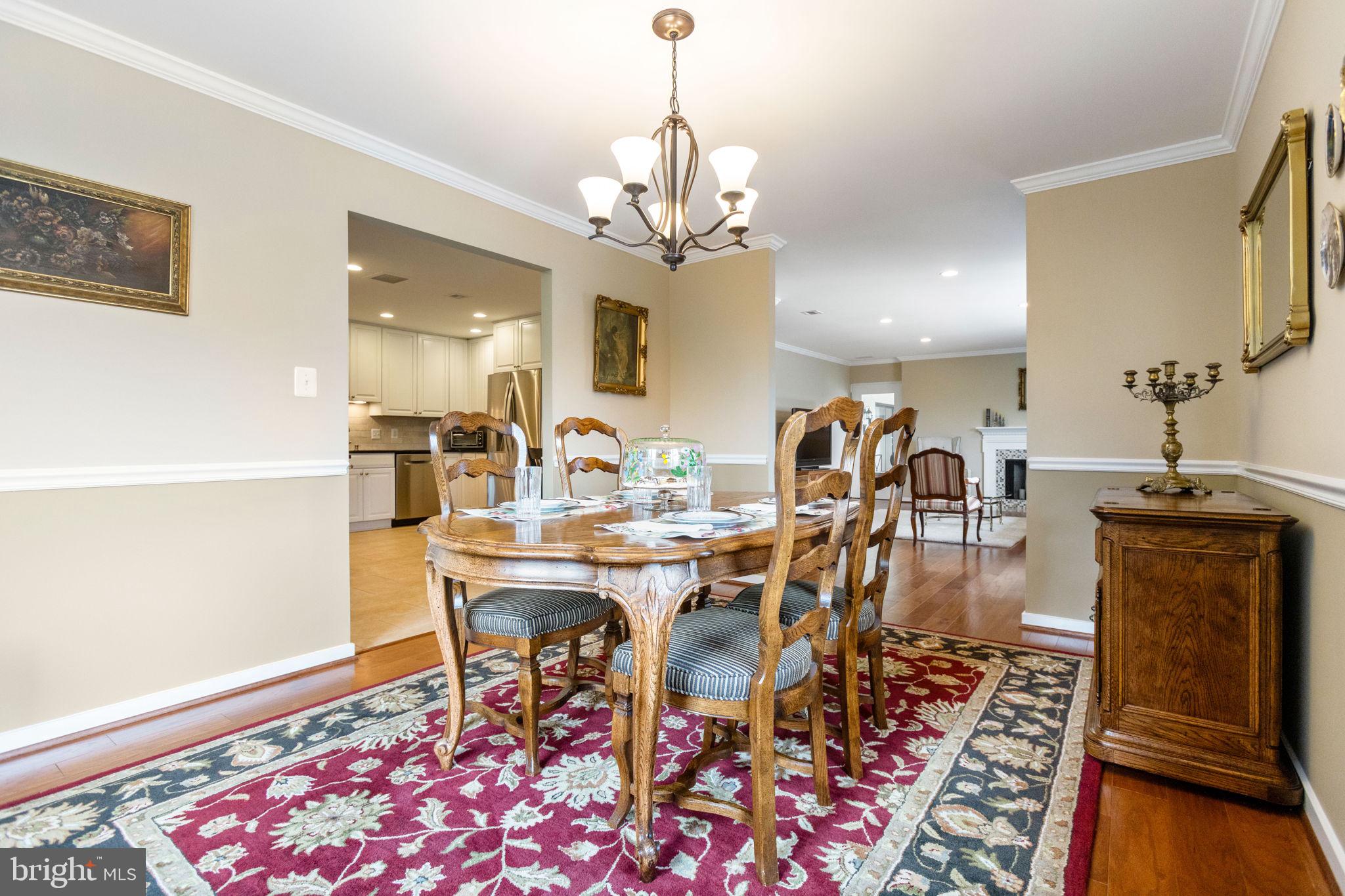 WATERFORD SQUARE - Residential