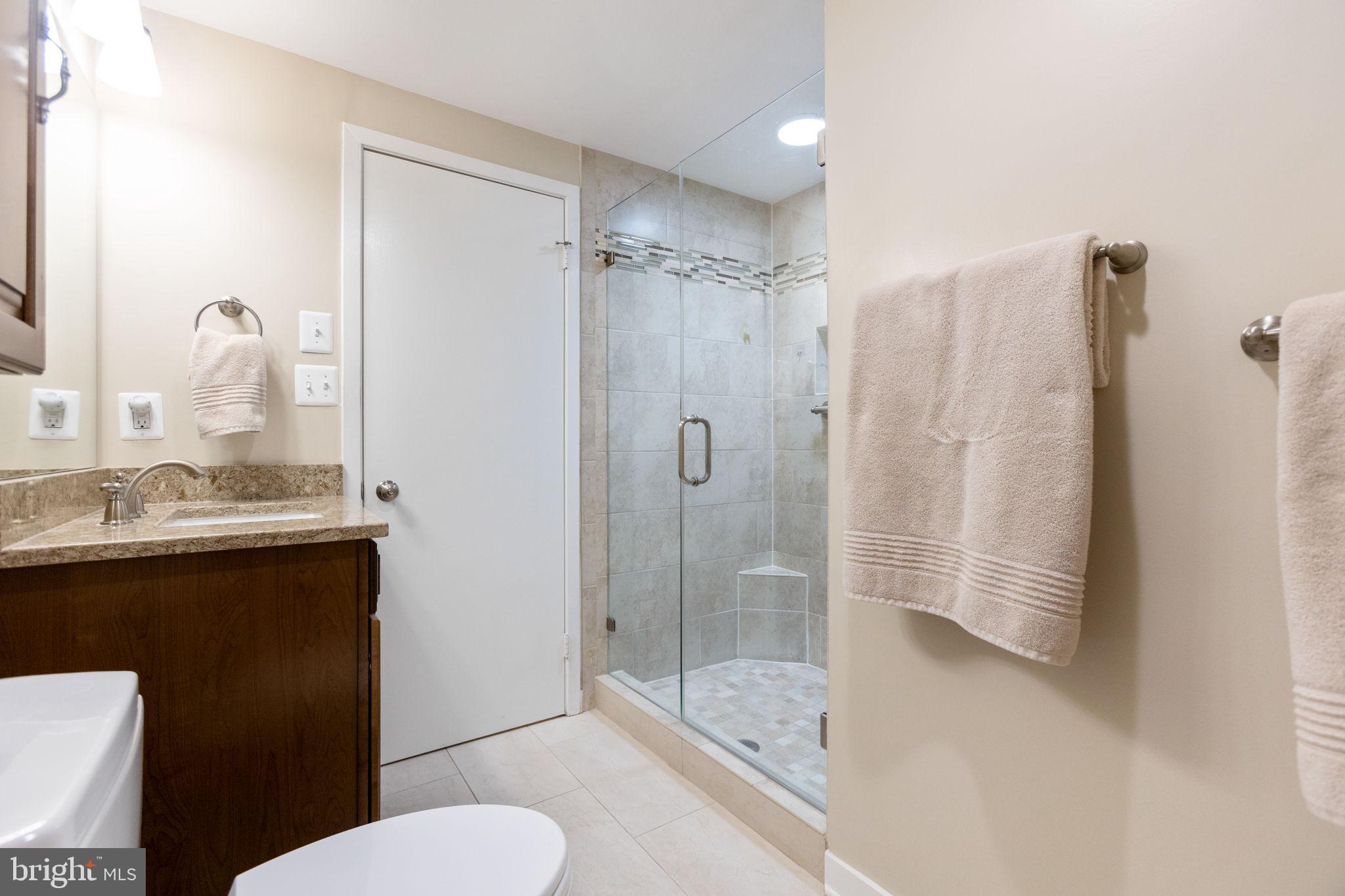 WATERFORD SQUARE - Residential