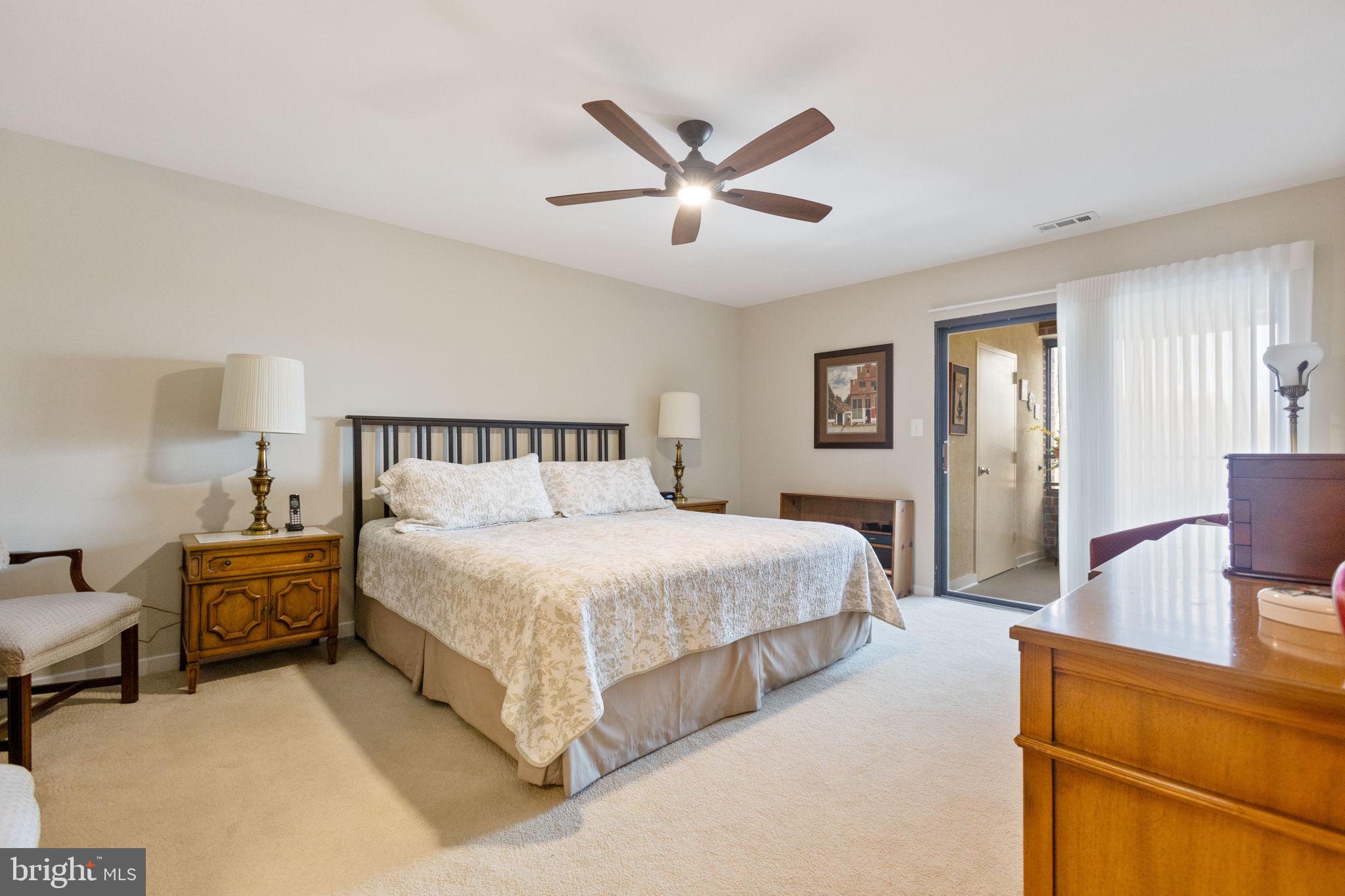 WATERFORD SQUARE - Residential