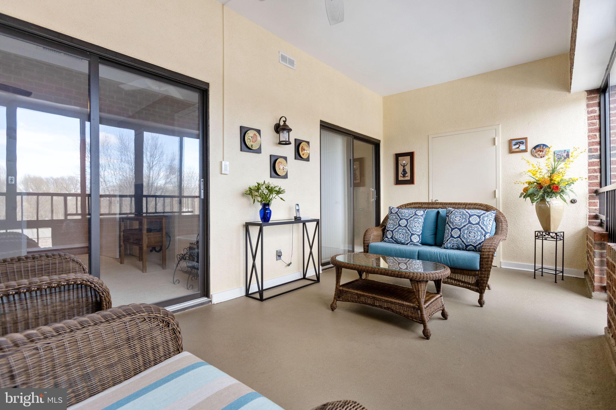 WATERFORD SQUARE - Residential