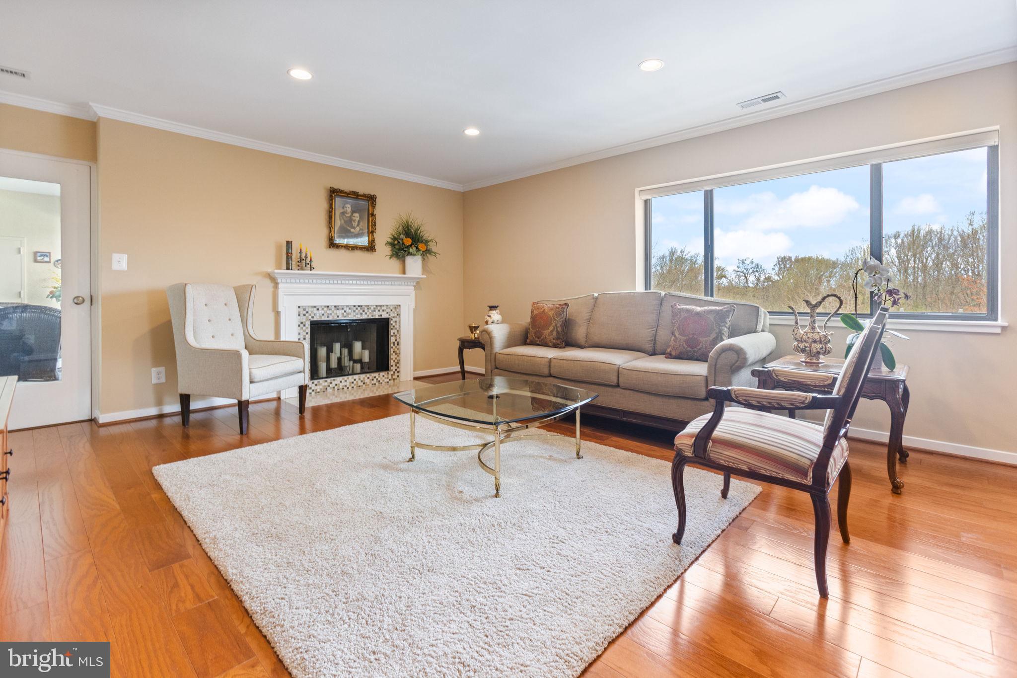 WATERFORD SQUARE - Residential