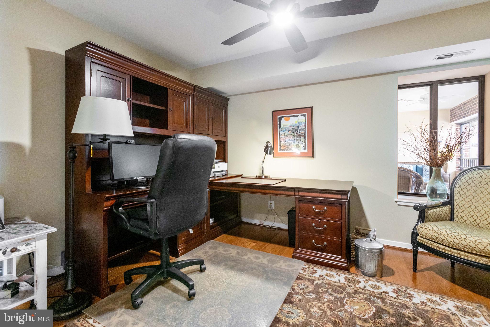 WATERFORD SQUARE - Residential