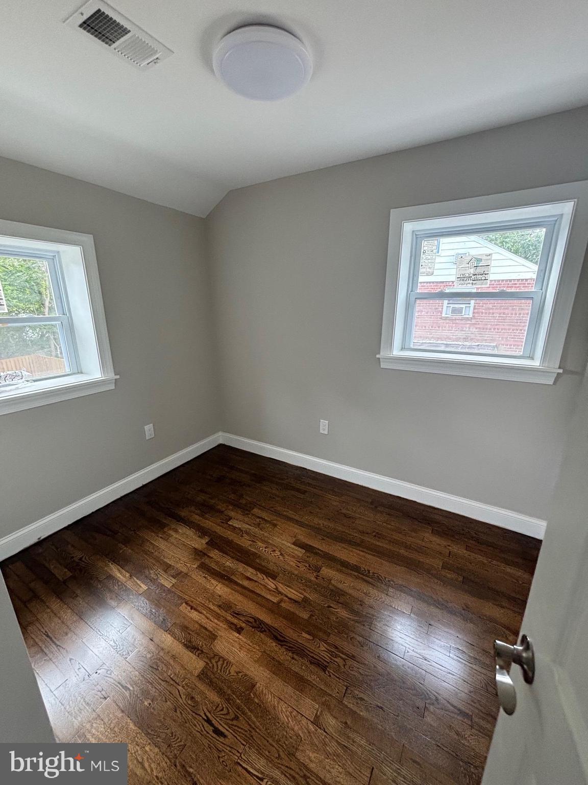 GREEN MEADOWS - Residential