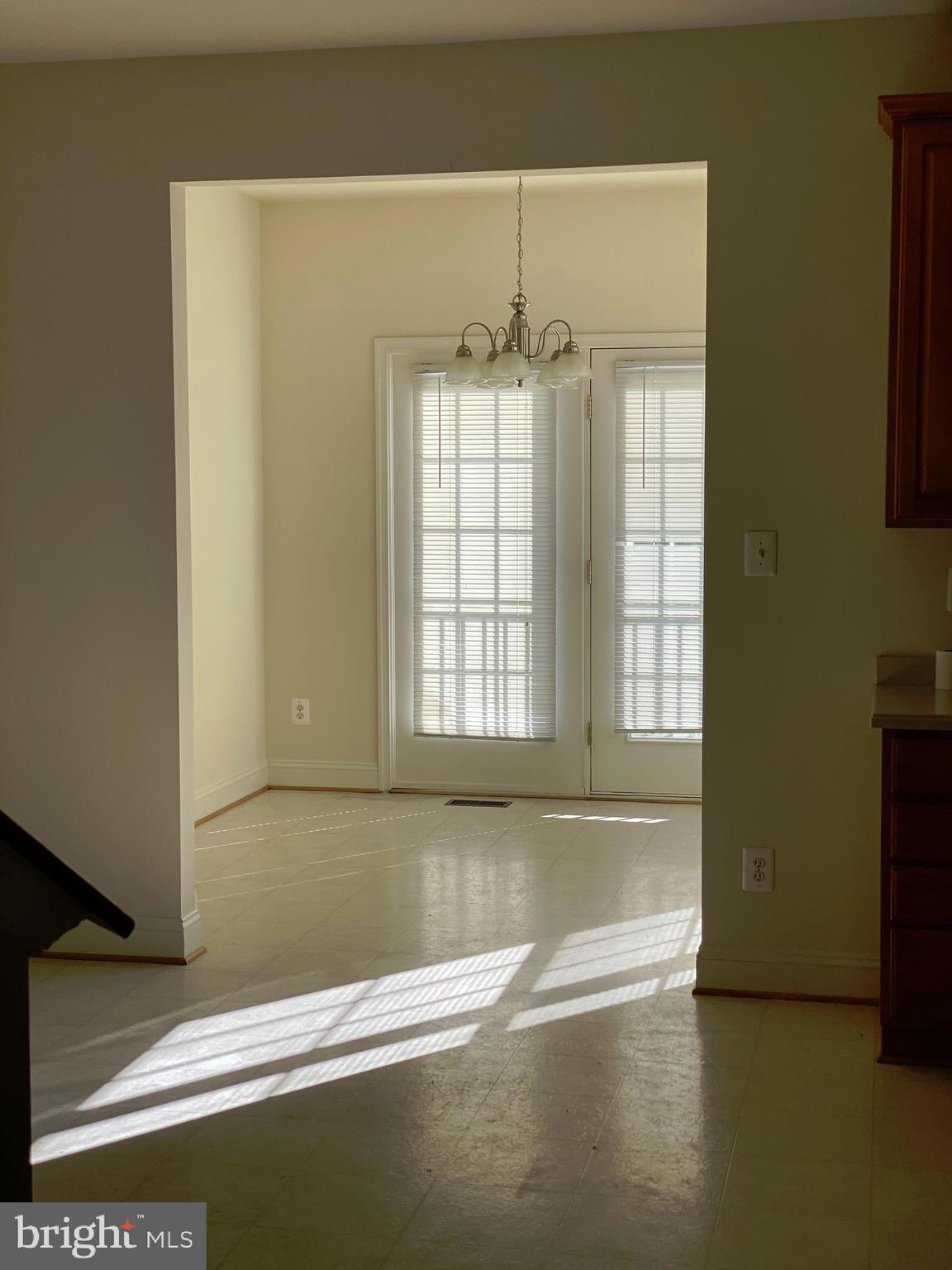 MONMOUTH MEADOWS - Residential Lease