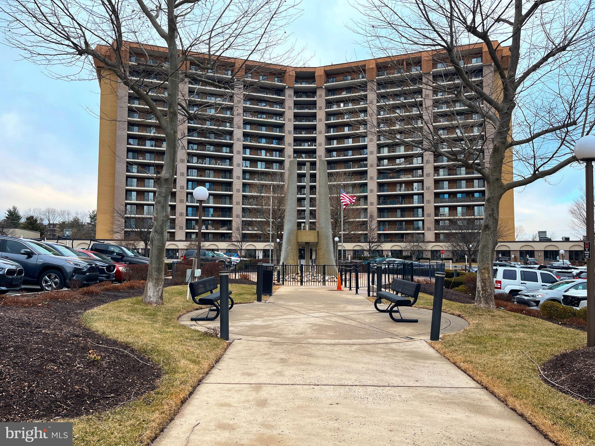 Dental office space available for sale. Located in the Valley Forge Towers 2000 building. Offering an incredible opportunity to transform it into your dream business or medical practice. With a prime location and spacious layout, this property is full of potential.
The interior features a welcoming reception area, multiple private rooms, and a well-appointed restroom making it perfect for a variety of uses, whether as a medical office, retail space, or even a boutique creative studio. The former dental treatment rooms are equipped with plumbing and electrical setups, allowing for easy conversion to other uses with minimal work. The current dental equipment is included if the buyer should want it or can be removed.
The space has ample natural light, high ceilings, and plenty of storage options throughout. With a flexible floor plan, there's potential to open up or divide sections to suit your vision. The building is well-maintained and has a comfortable, professional atmosphere with a welcoming front entry right off the parking lot.
Additionally, the property benefits from convenient parking and is located in a high-traffic area, providing easy access for clients or customers. Easy access from 422, 76, 202 and the Turnpike to King of Prussia.
Whether you're looking to continue in a healthcare-related field or reinvent the space for something entirely new, this property offers endless possibilities for the right buyer! Conveniently, located to Valley Forge Park, the KOP Mall and all the wonderful restaurants King of Prussia has to offer. Condo fee $322.00 per month includes common area maintenance, trash, snow removal and heatpump annual maintenance. Sold As Is!