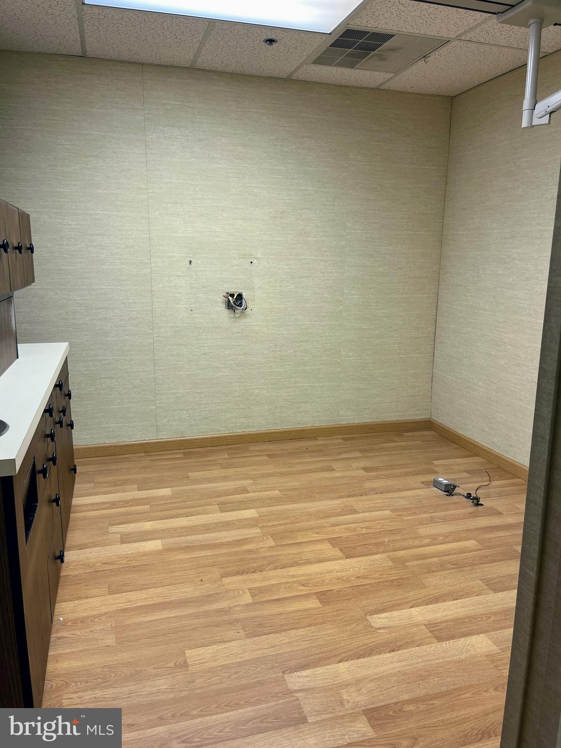 VALLEY FORGE TOWER - Commercial Sale