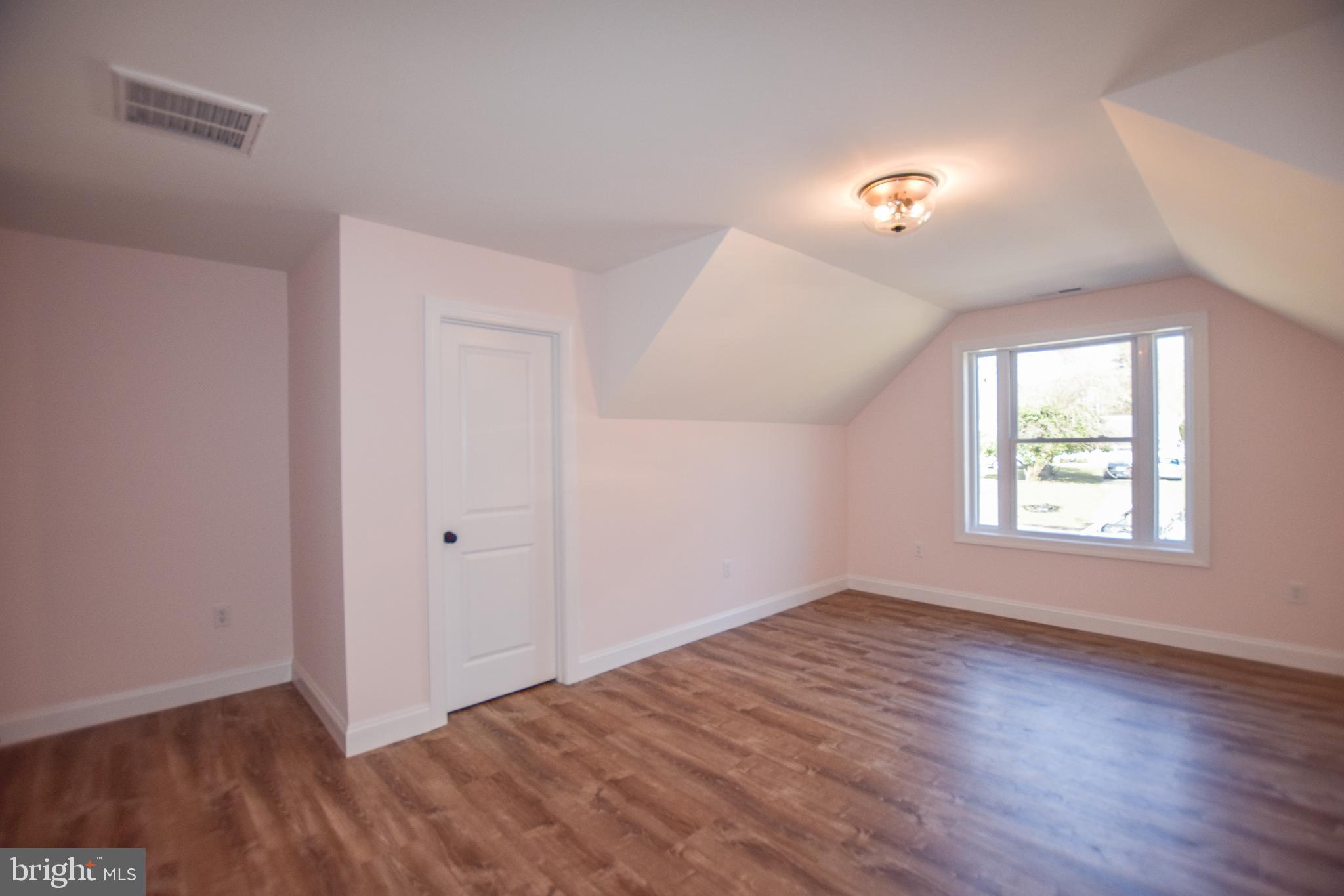 AVON BEND - Residential