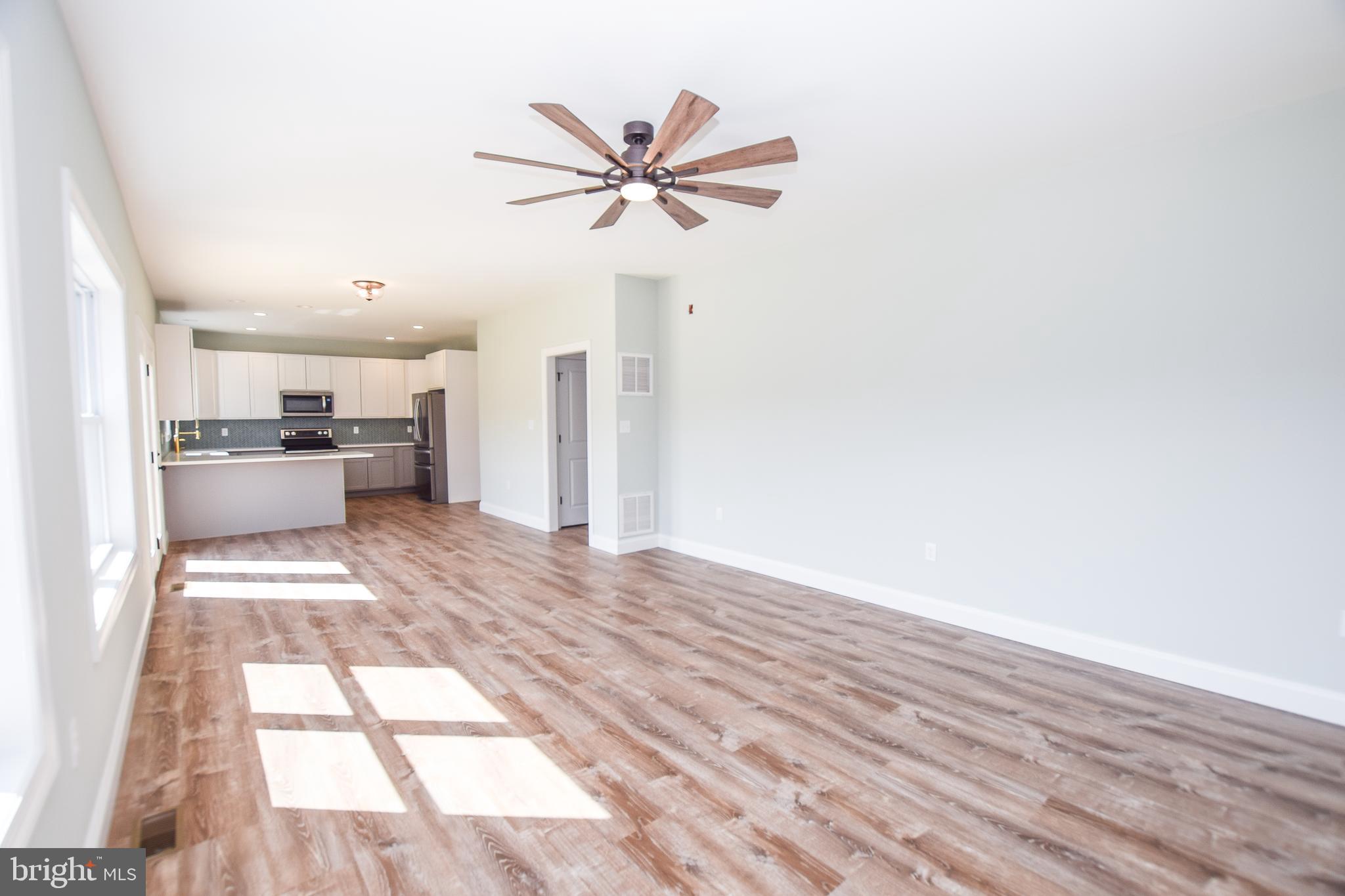 AVON BEND - Residential