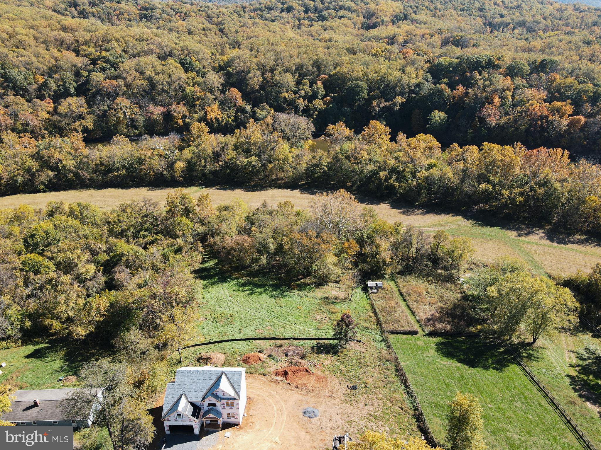 AVON BEND - Residential