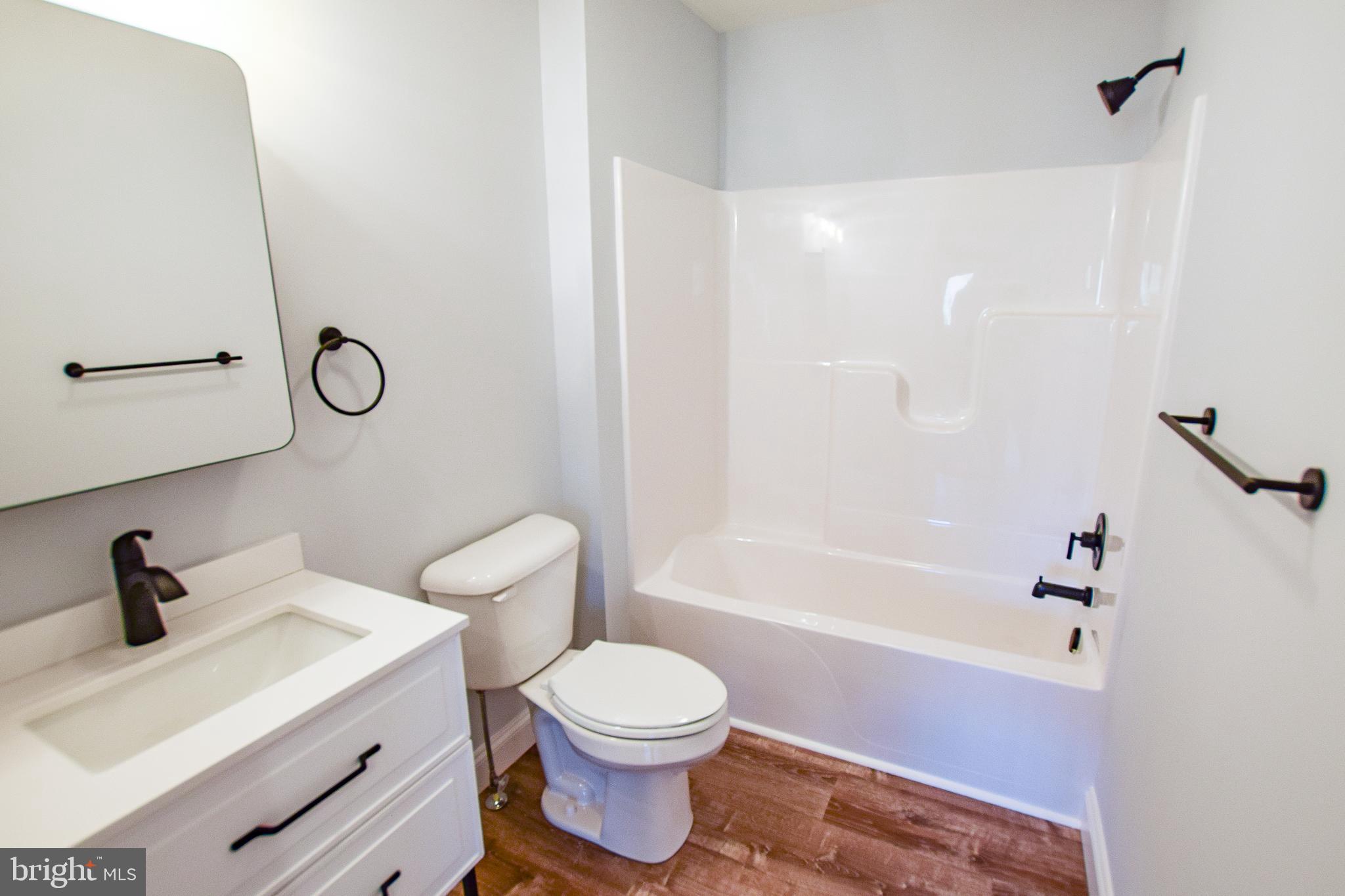 AVON BEND - Residential