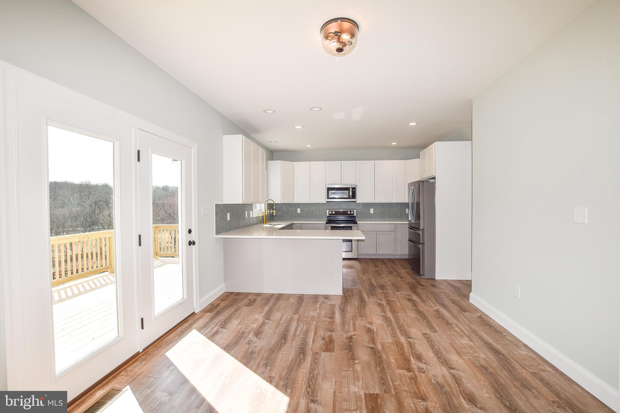 AVON BEND - Residential