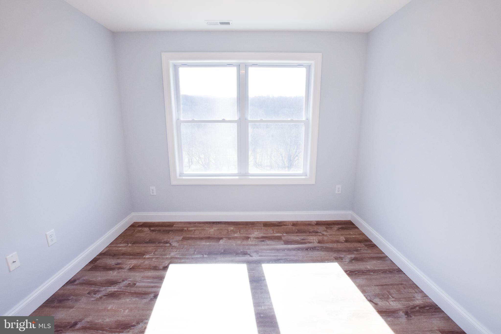 AVON BEND - Residential