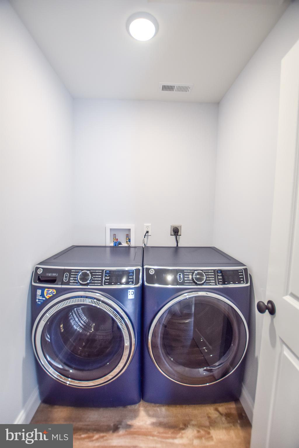 AVON BEND - Residential