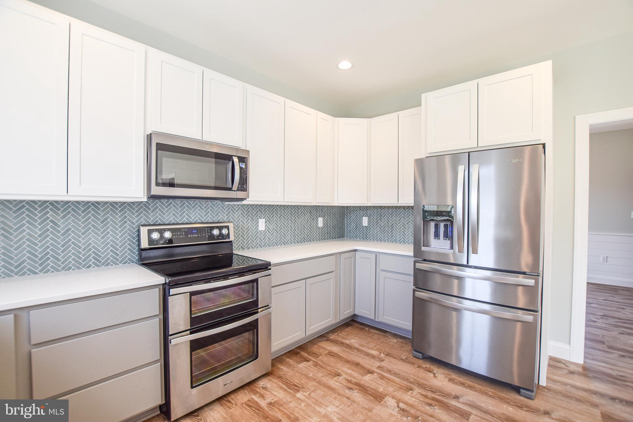 AVON BEND - Residential