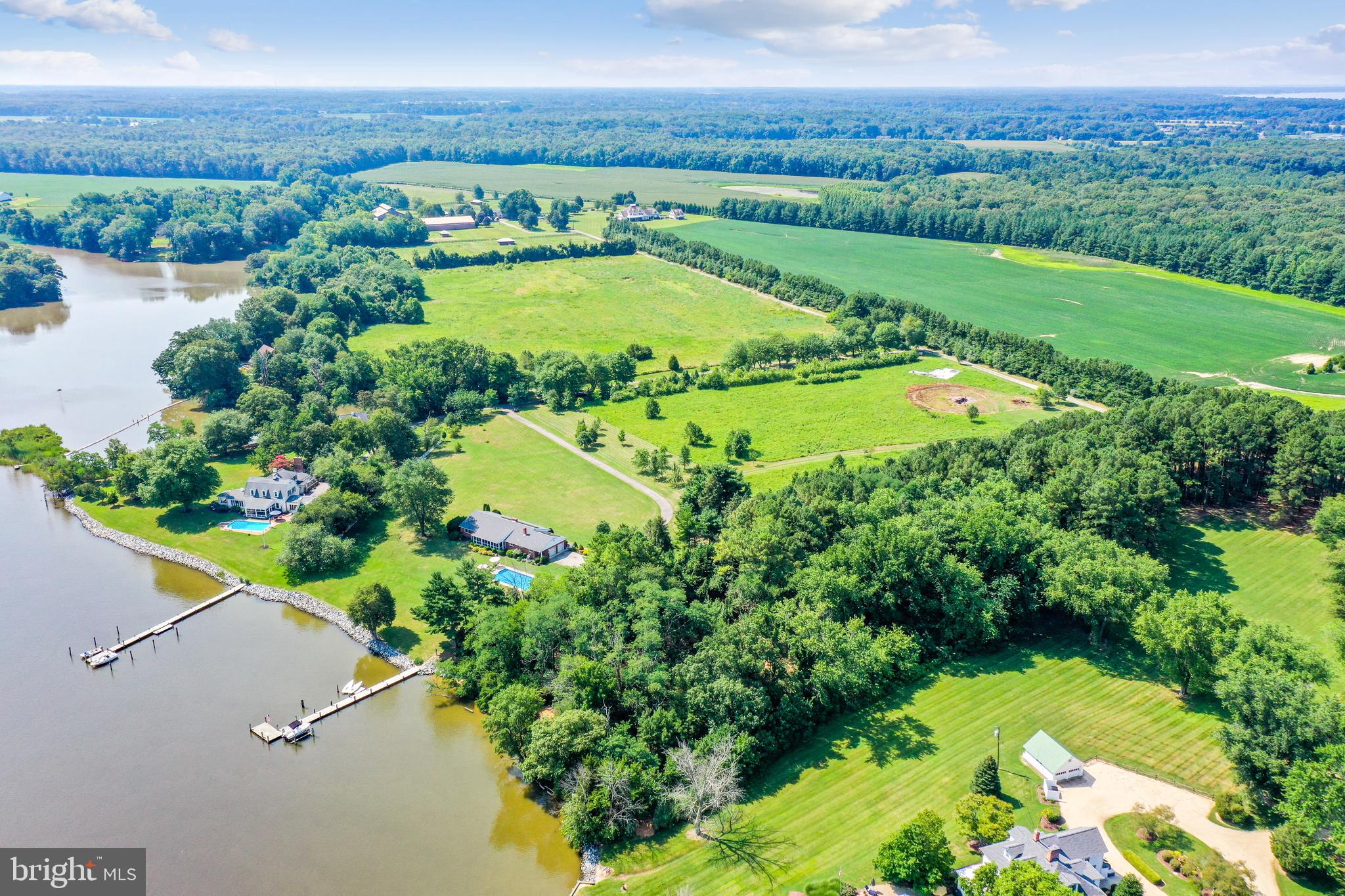 PIONEER POINT - Residential