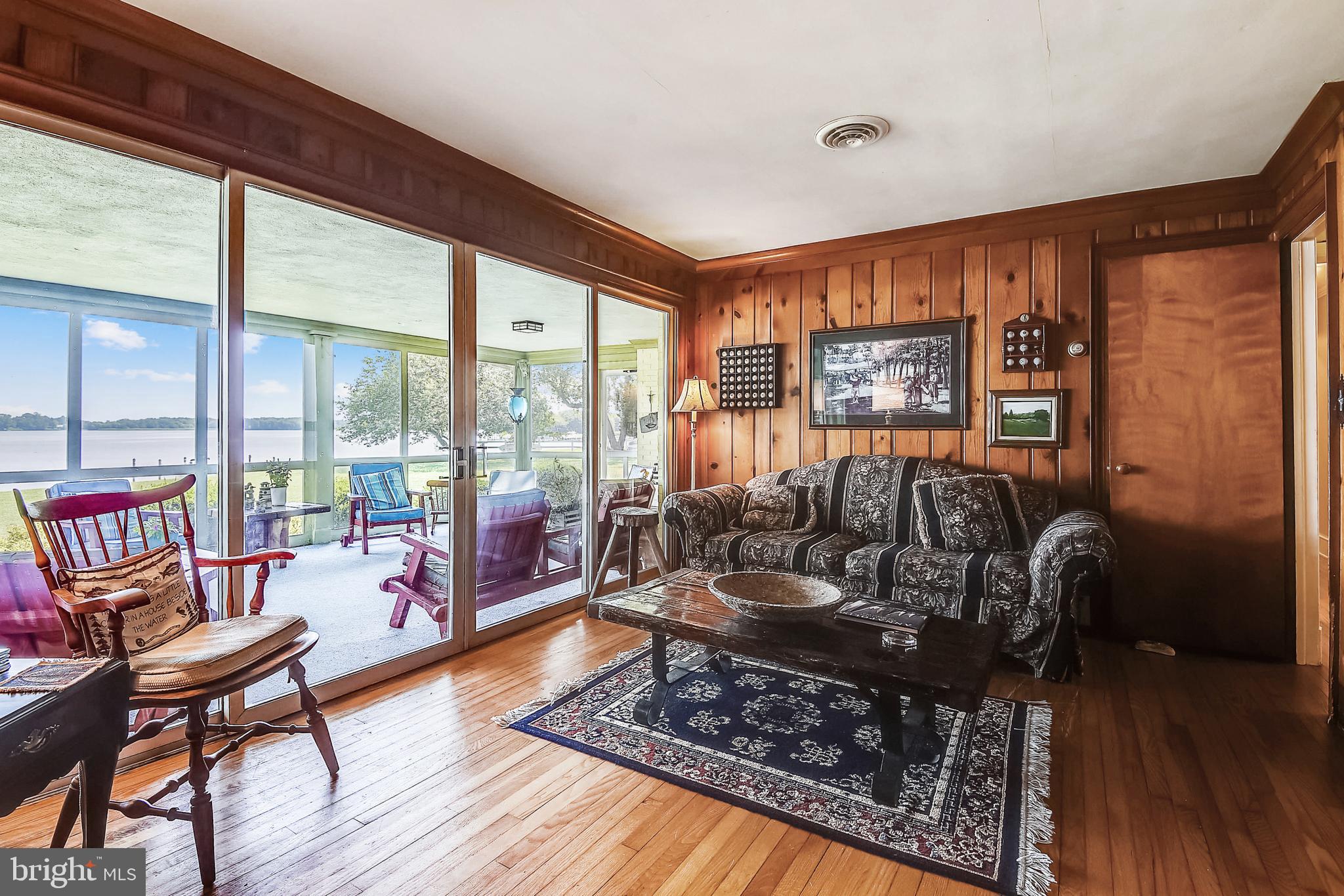 PIONEER POINT - Residential