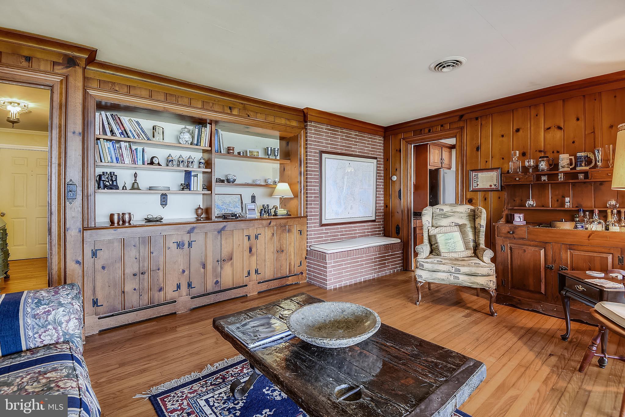 PIONEER POINT - Residential