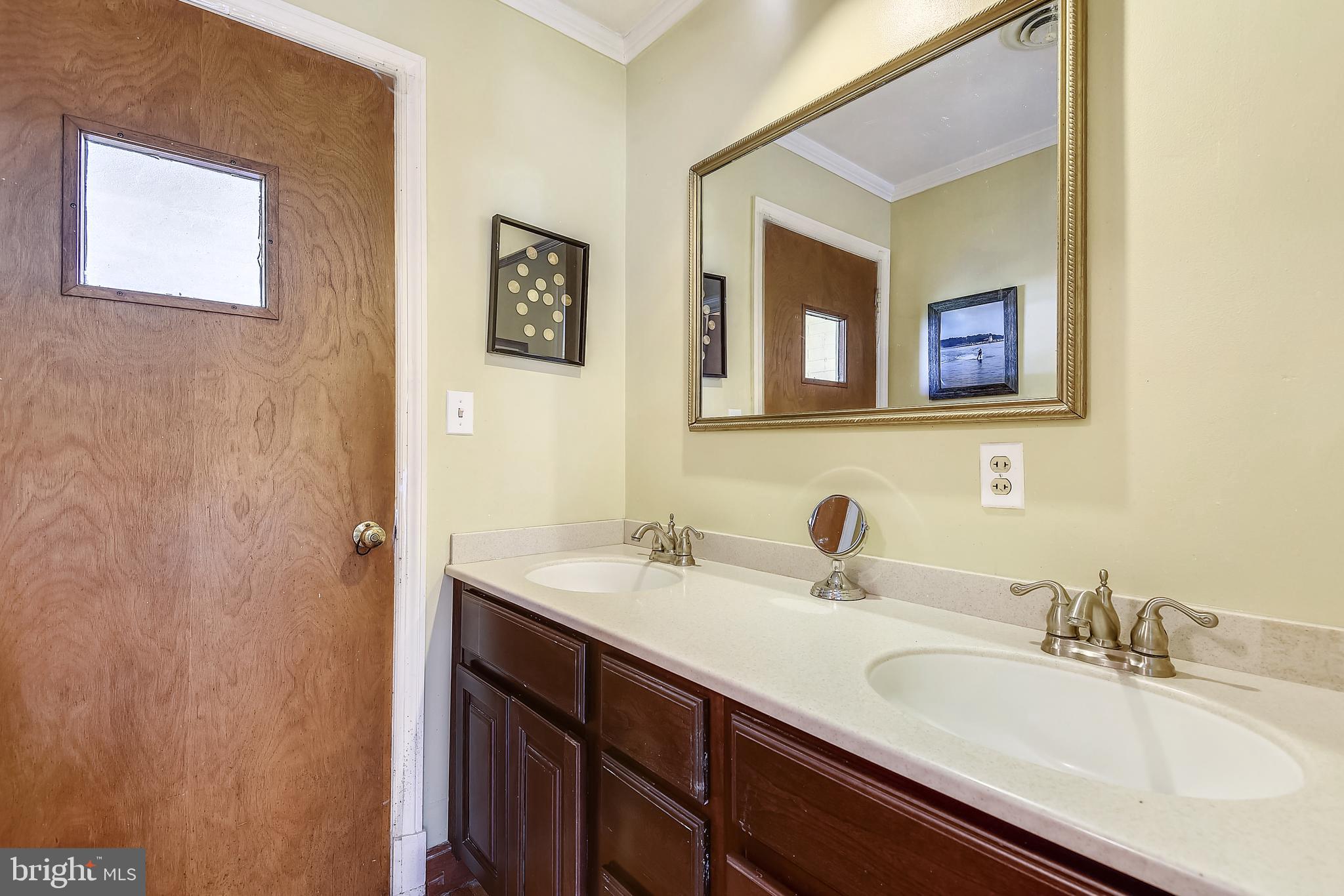 PIONEER POINT - Residential