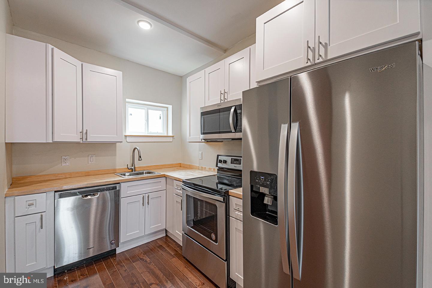 GRADUATE HOSPITAL - Residential Lease