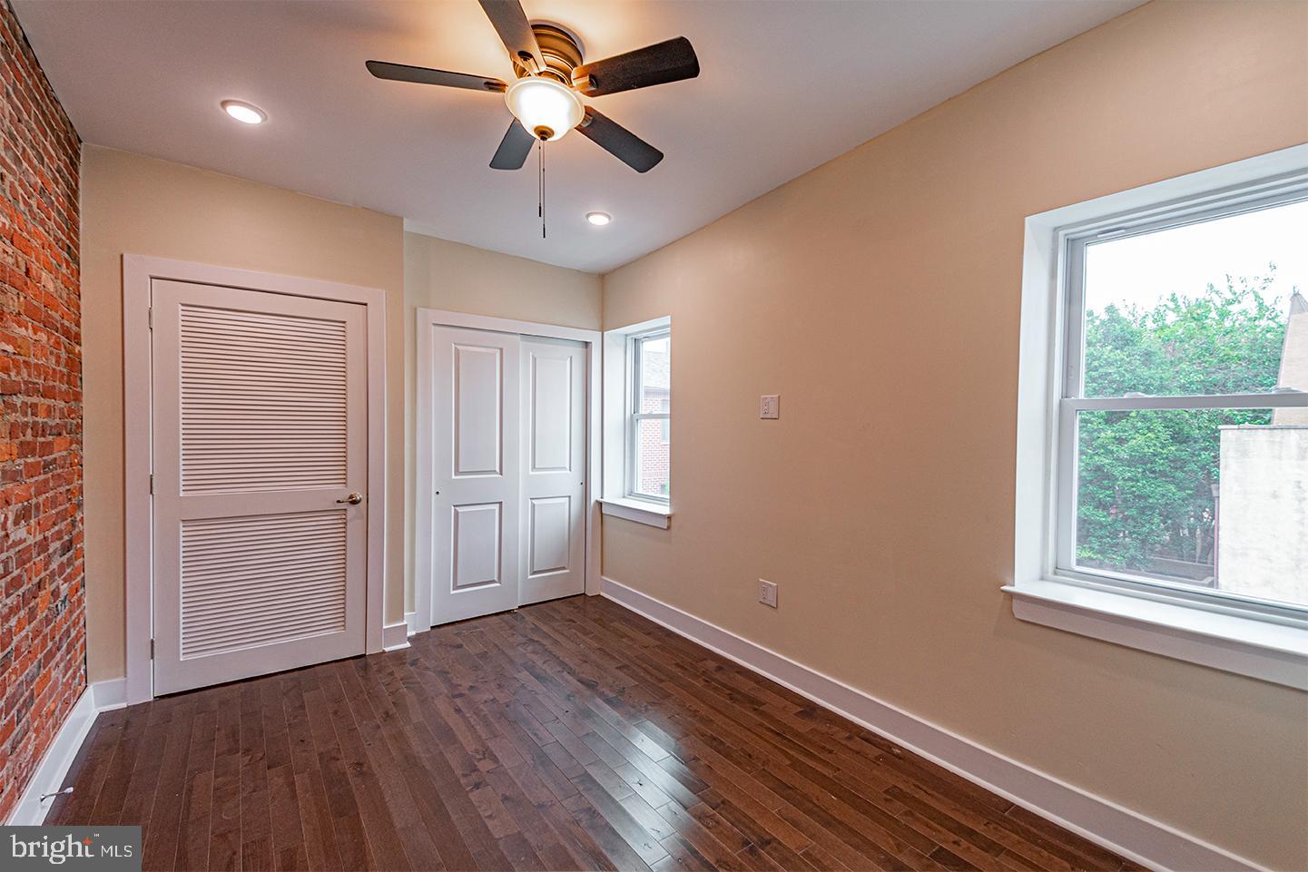 GRADUATE HOSPITAL - Residential Lease