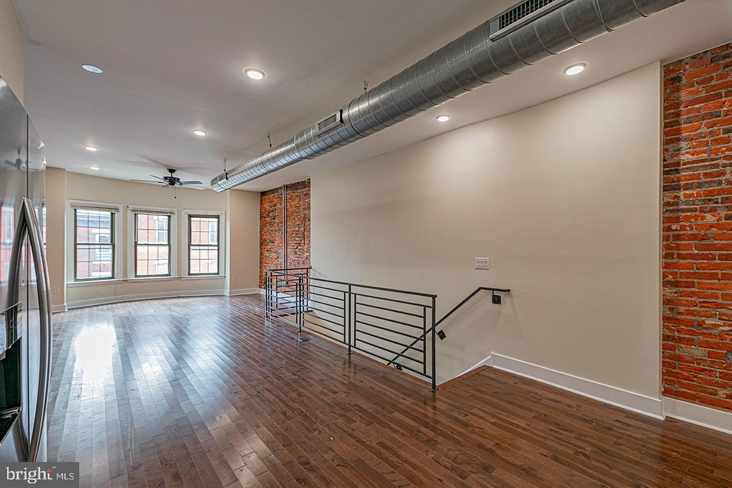 GRADUATE HOSPITAL - Residential Lease