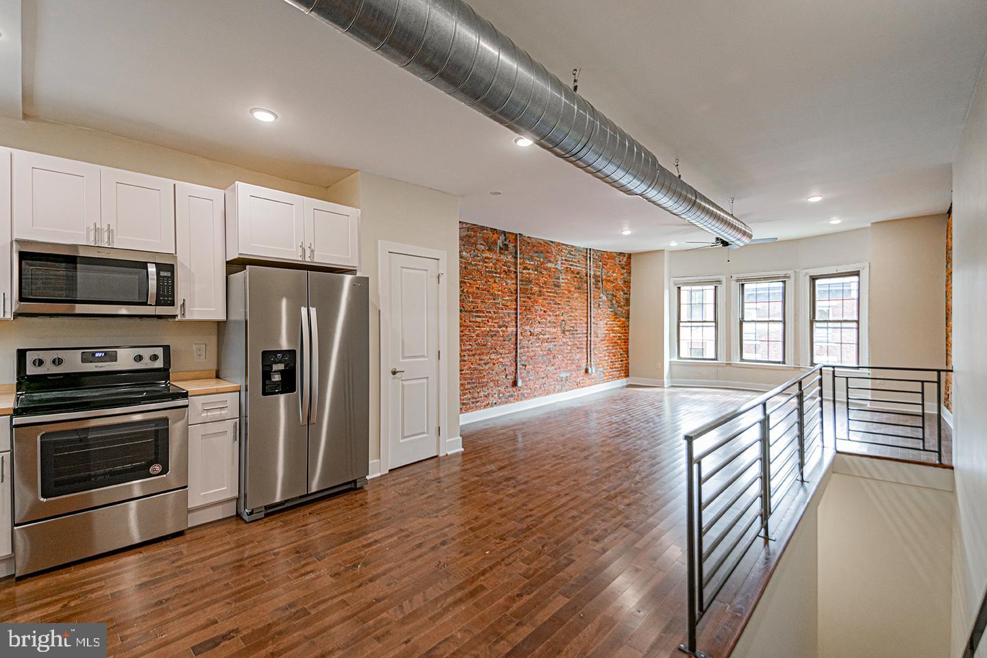 GRADUATE HOSPITAL - Residential Lease