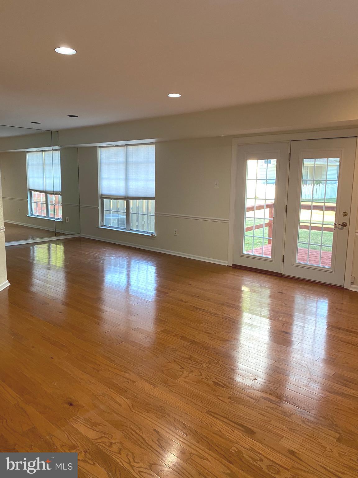 HUNTINGDON BROOK - Residential Lease