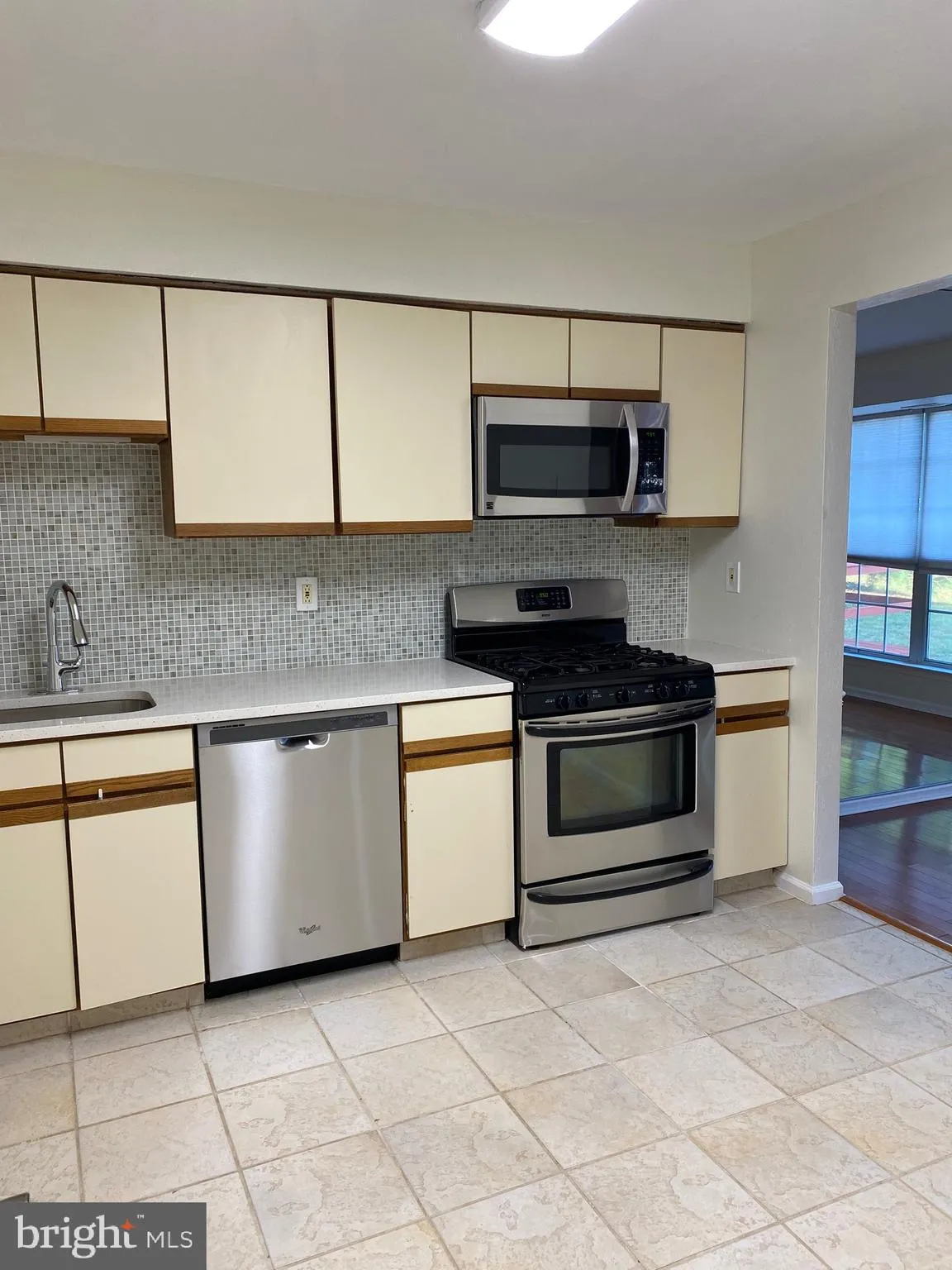 Southampton, Pennsylvania 18966, United States, 3 Bedrooms Bedrooms, ,3 BathroomsBathrooms,Residential,Active,207731