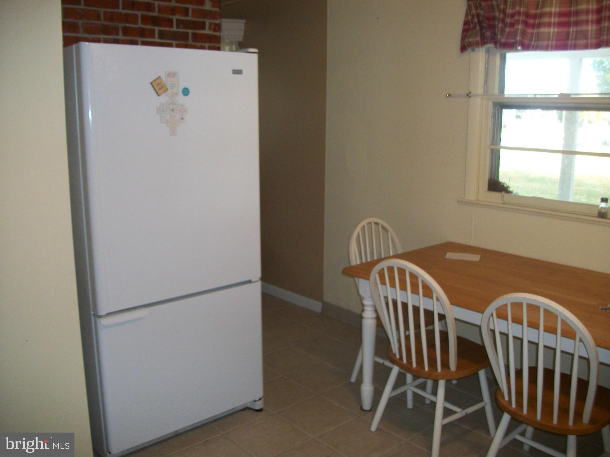 MILL POINT SHORES - Residential