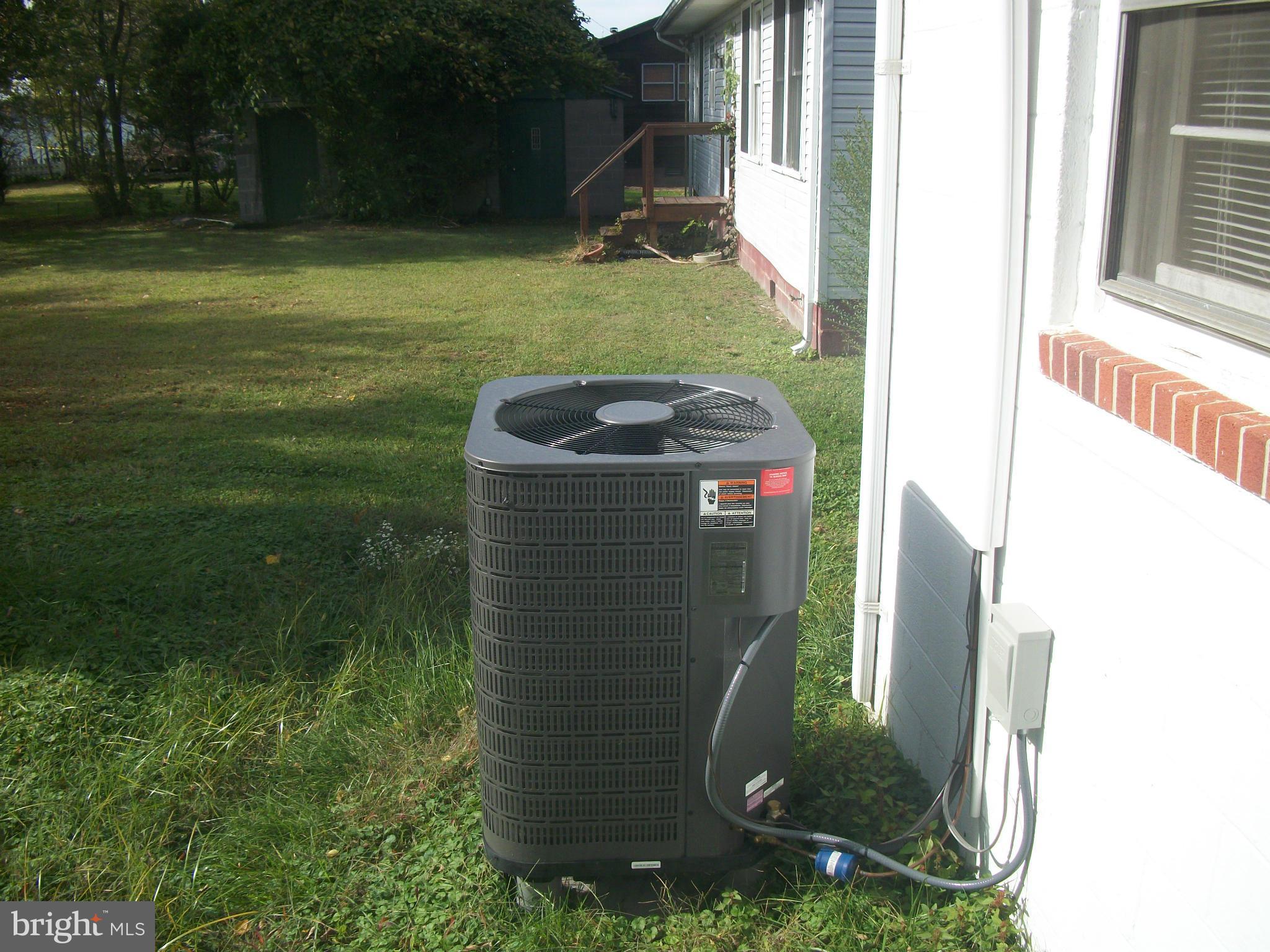 MILL POINT SHORES - Residential