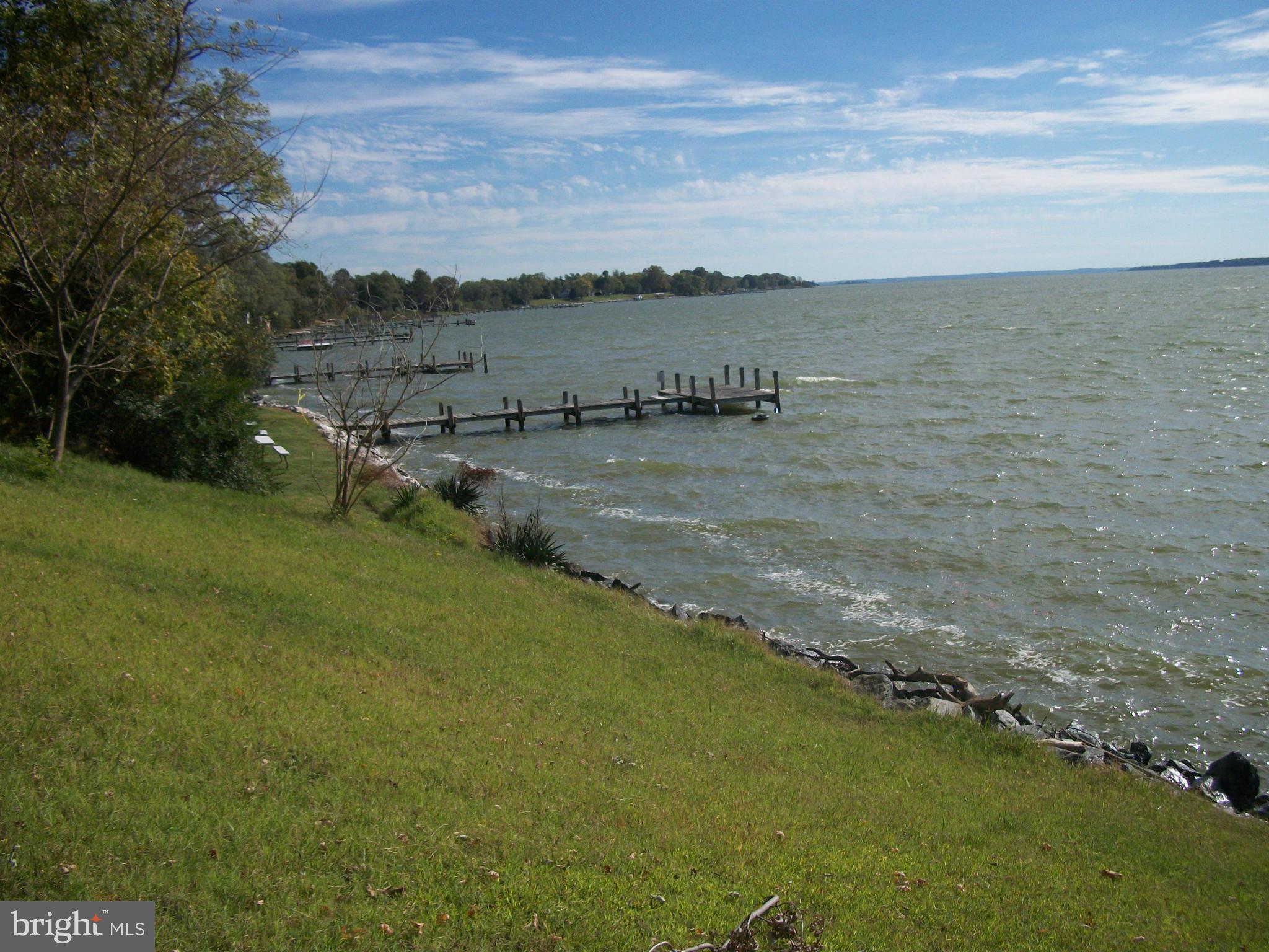 MILL POINT SHORES - Residential