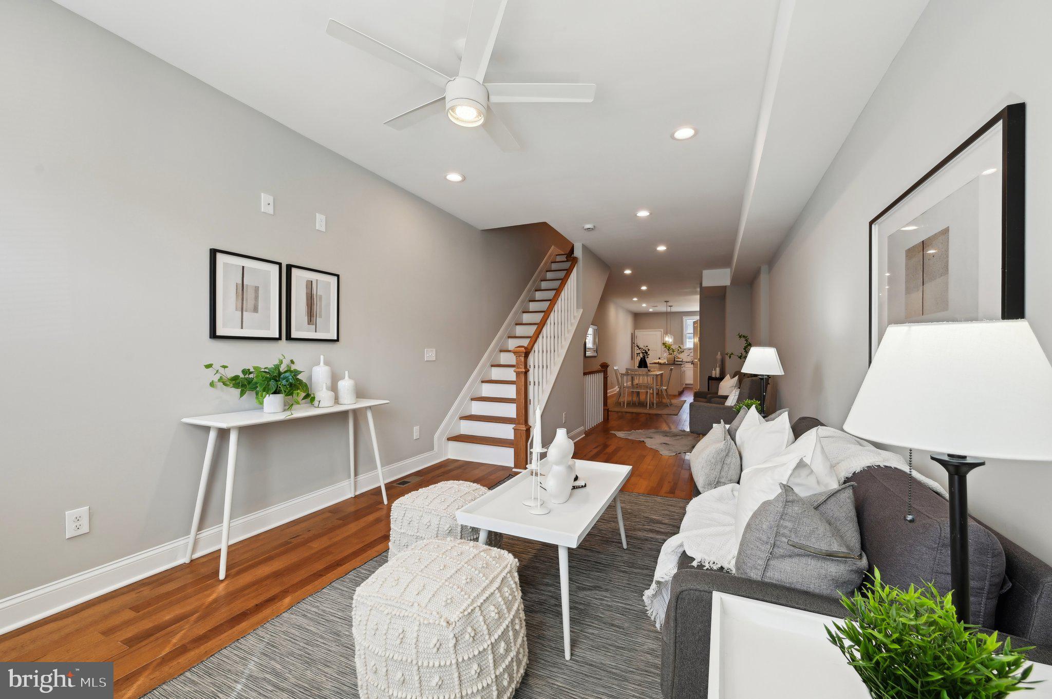 ELLWOOD PARK - Residential