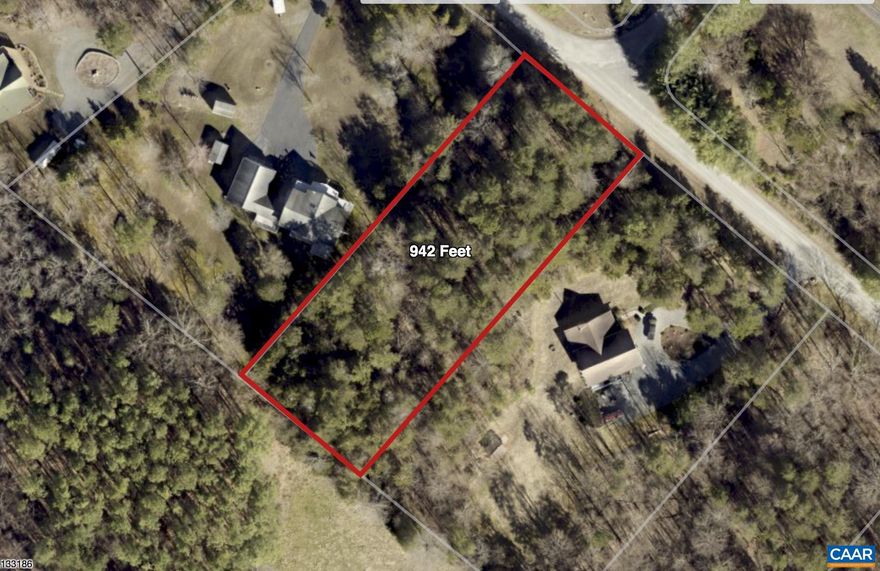 Beautiful 1-acre wooded building lot with lake access and an assigned boat slip on the public side of Lake Anna! Located in the desirable gated community of Kelly?s Landing, this property offers access to a private boat ramp, picnic area, and community boat slips. Bring your builder and house plans to create your ideal lake home. Conveniently located near local marinas, dining, shopping, and breweries?perfect for enjoying the Lake Anna lifestyle.