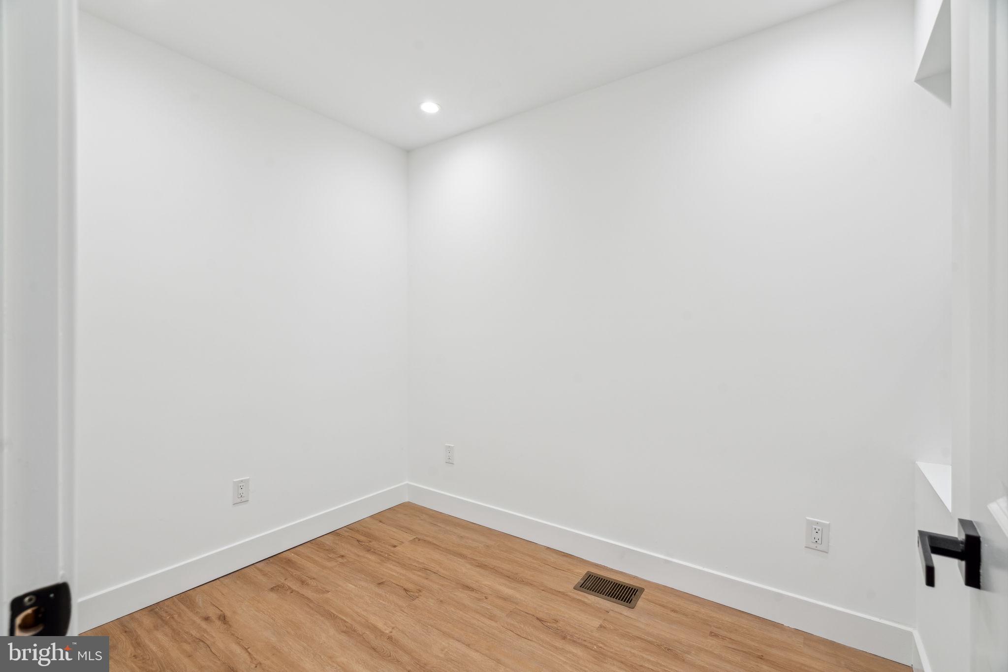 WEST PASSYUNK - Residential