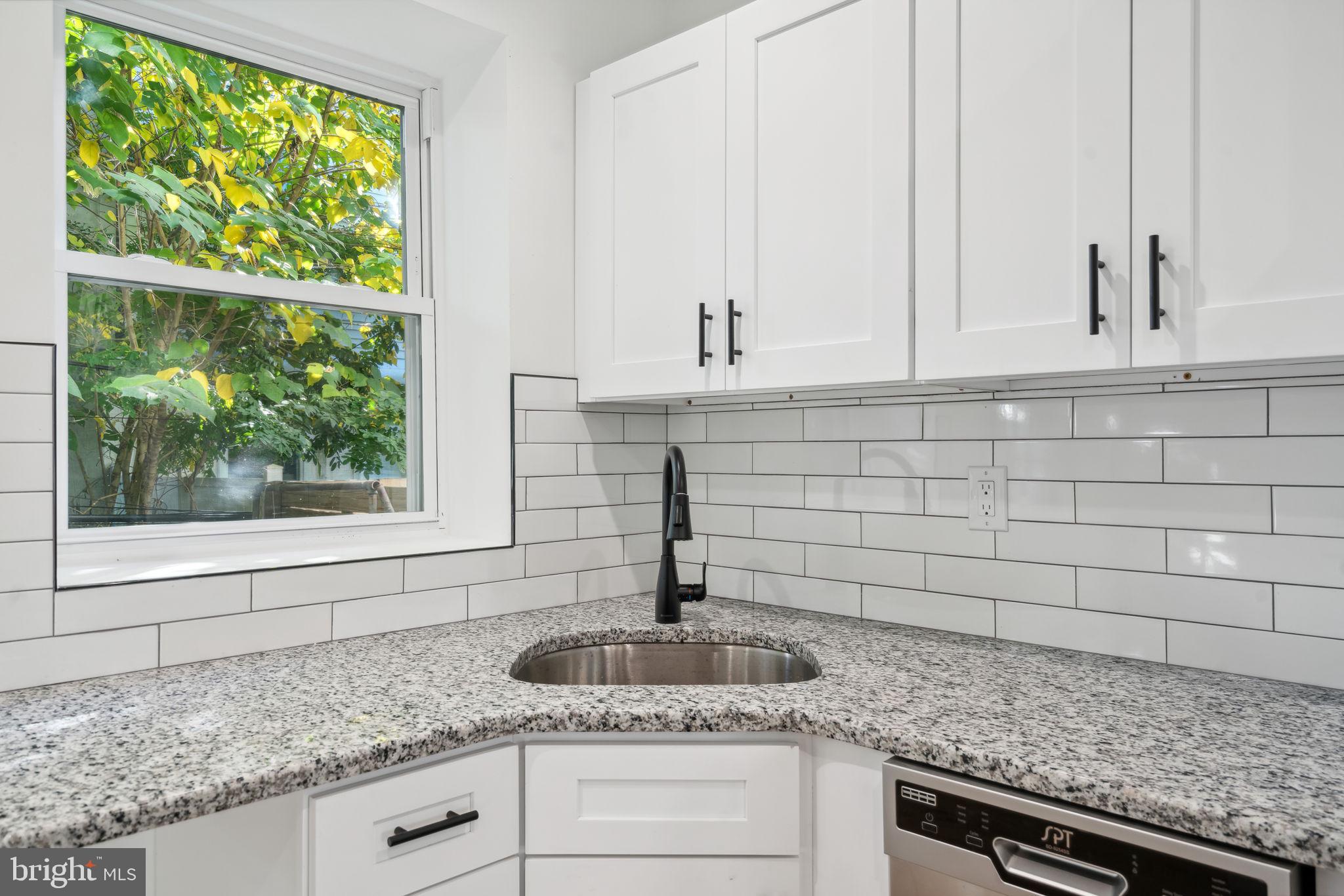 WEST PASSYUNK - Residential