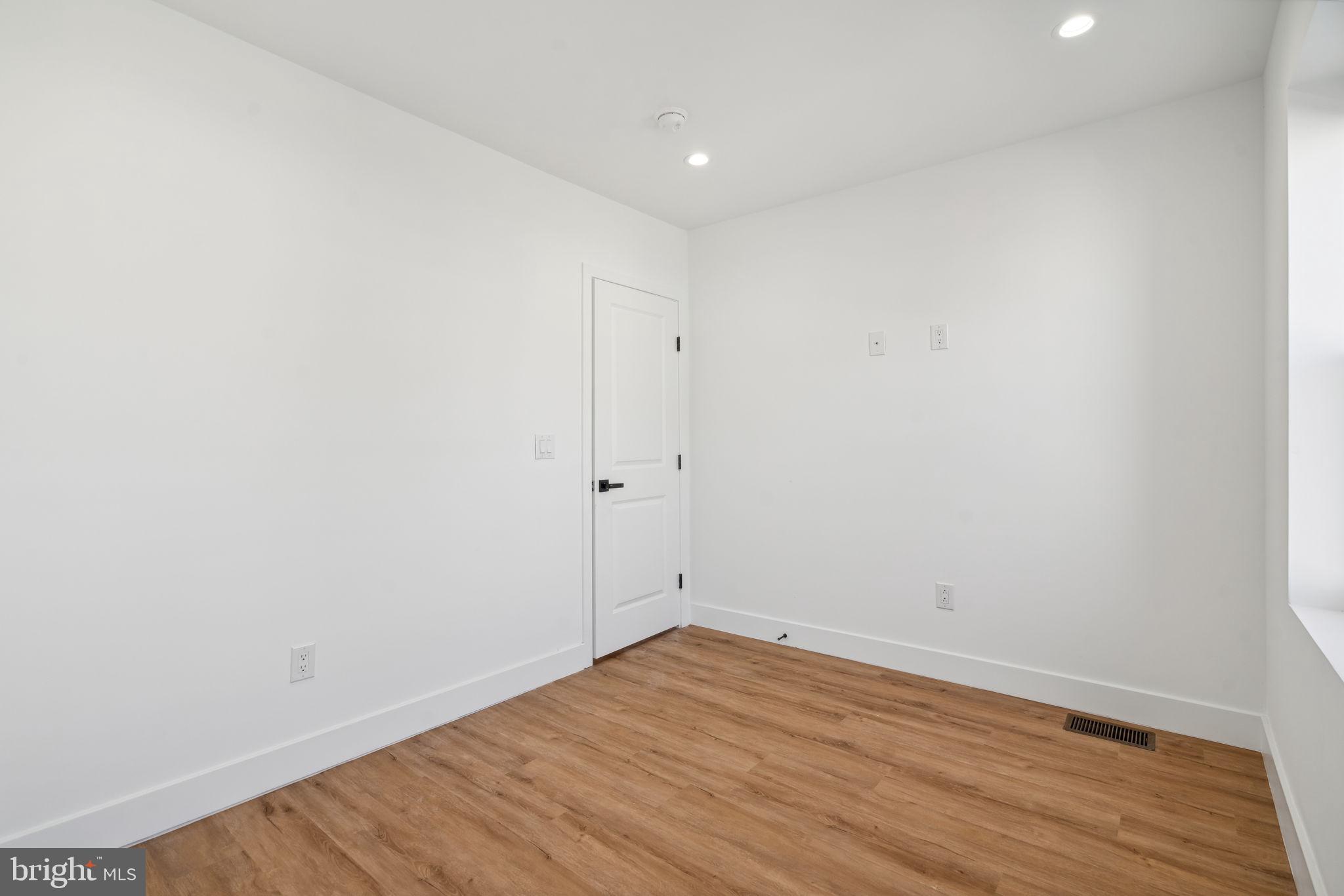 WEST PASSYUNK - Residential